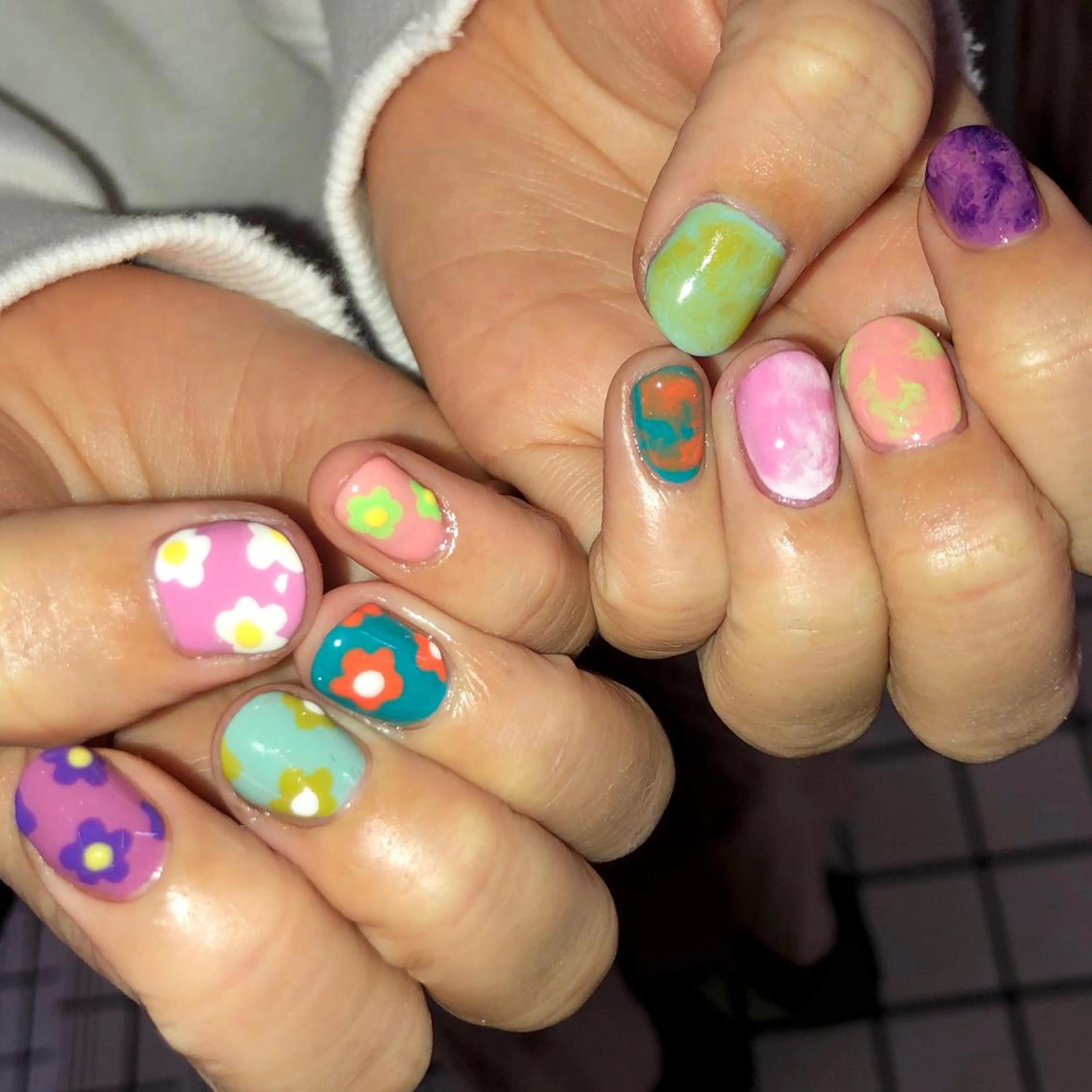 ネイル ハンドネイル 新井 ひなののネイルデザイン