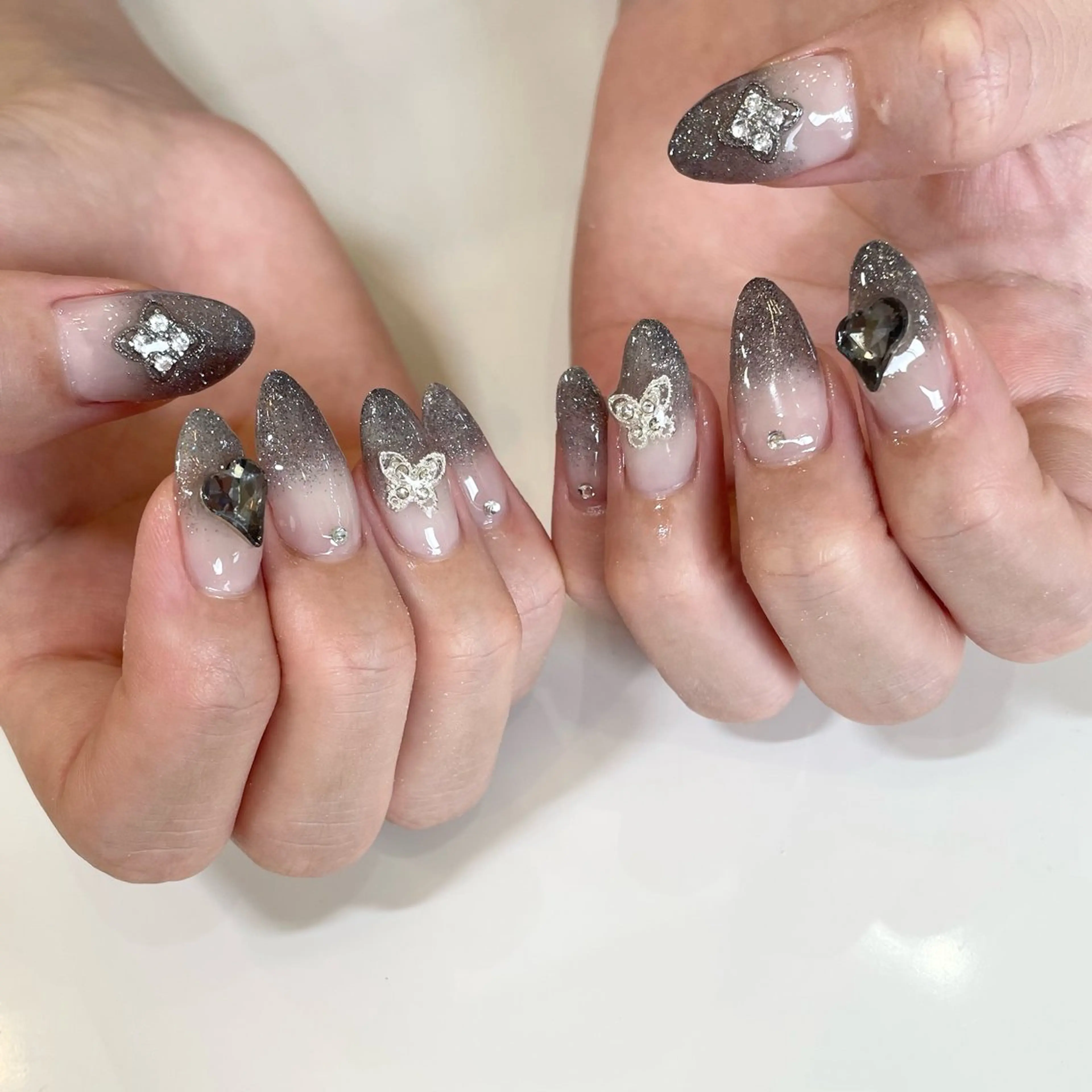 ネイル Nail Salon Gummi.のネイルデザイン