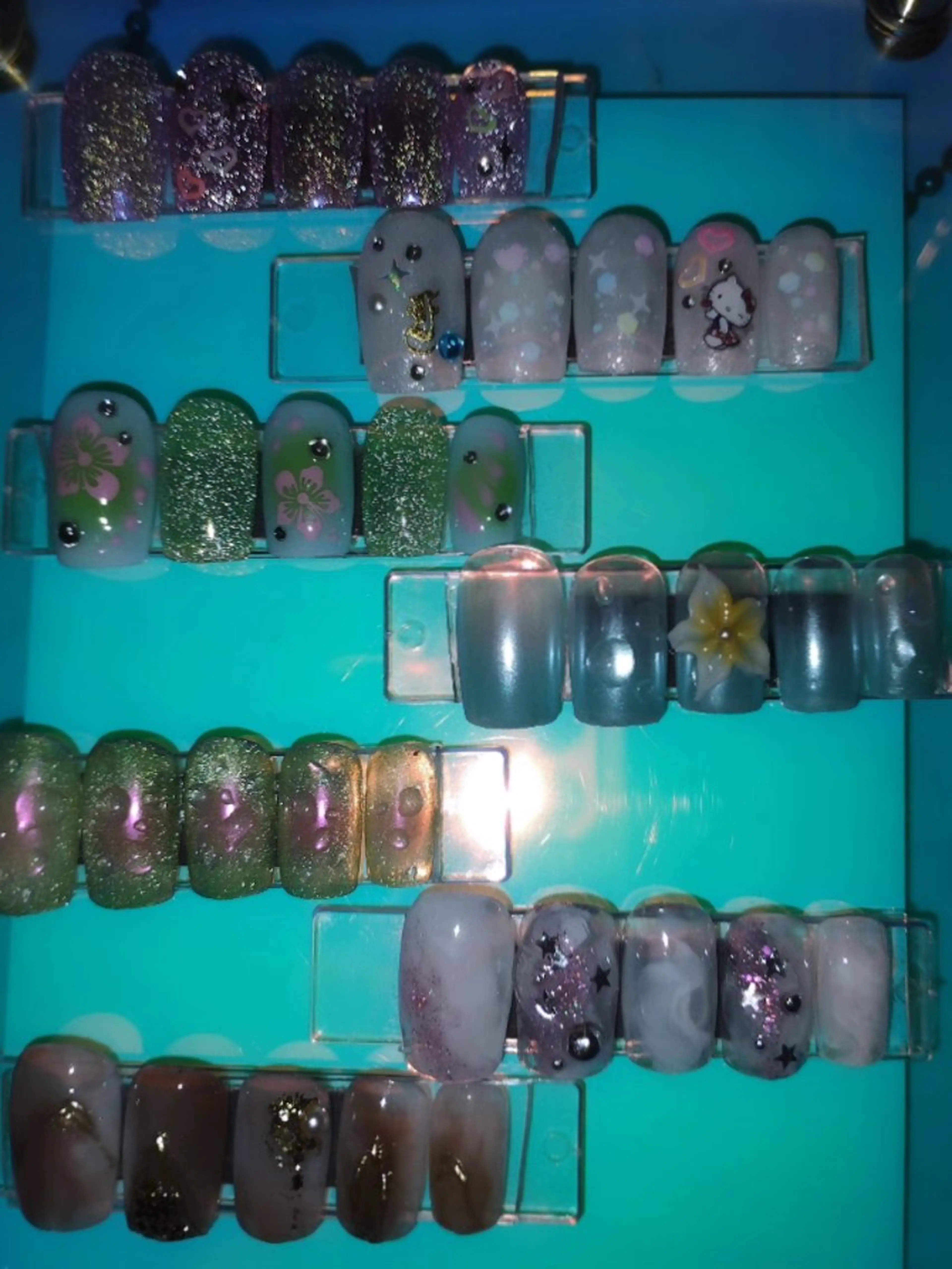 ネイル ハンドネイル 424 nailsのネイルデザイン