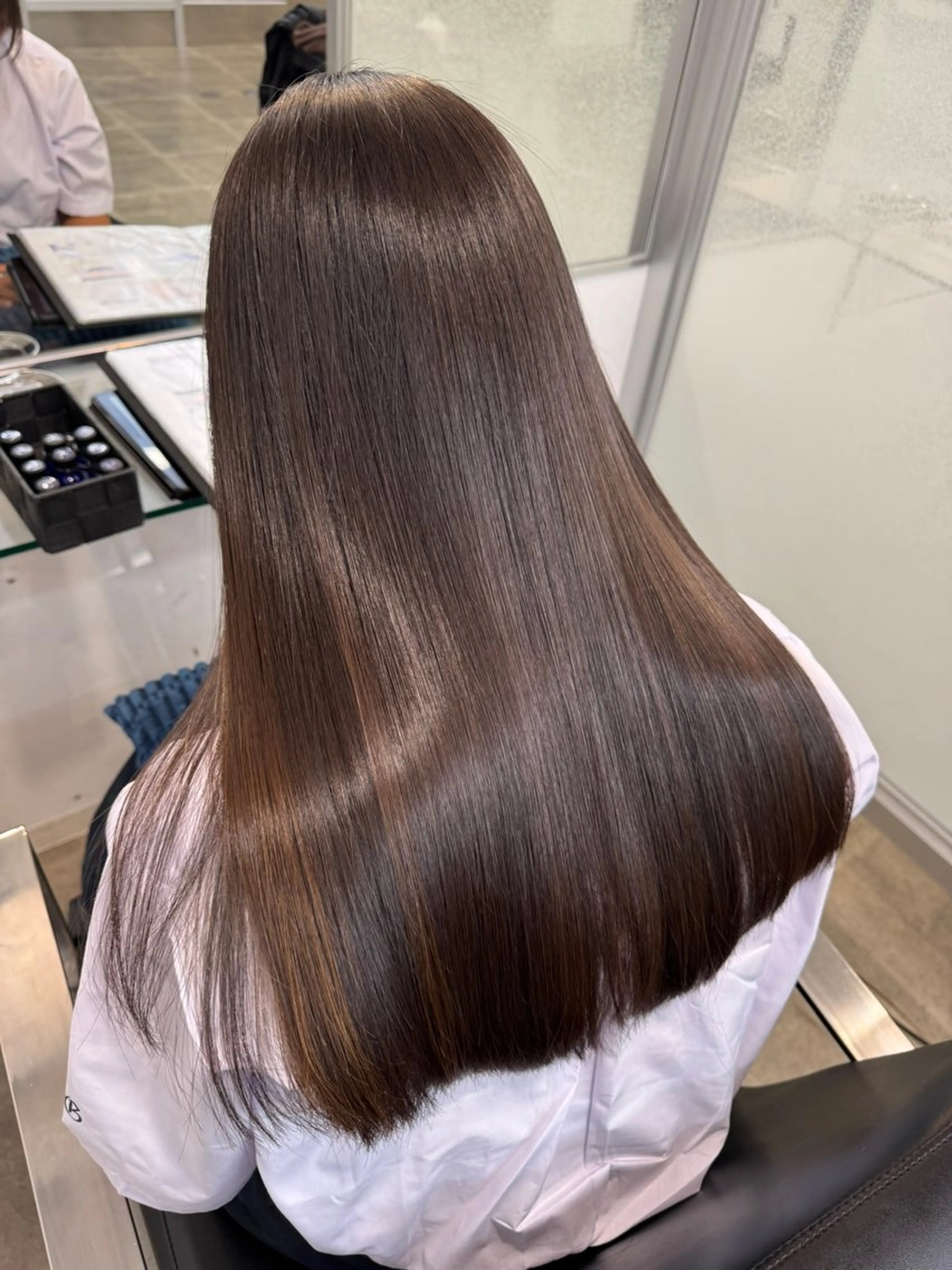 【理想の艶髪】カットストレートトリートメントの写真