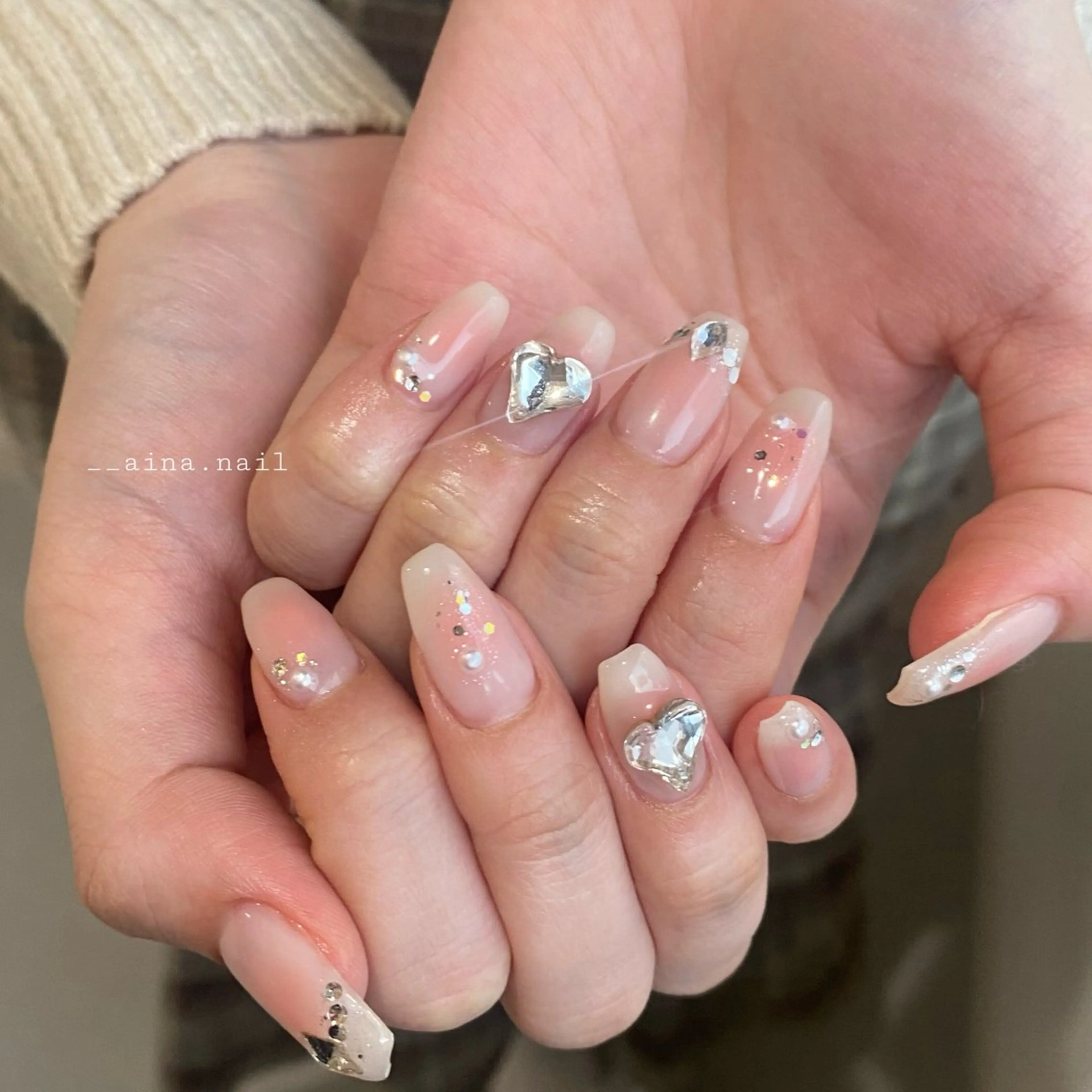 ネイル Nailist Ainaのネイルデザイン