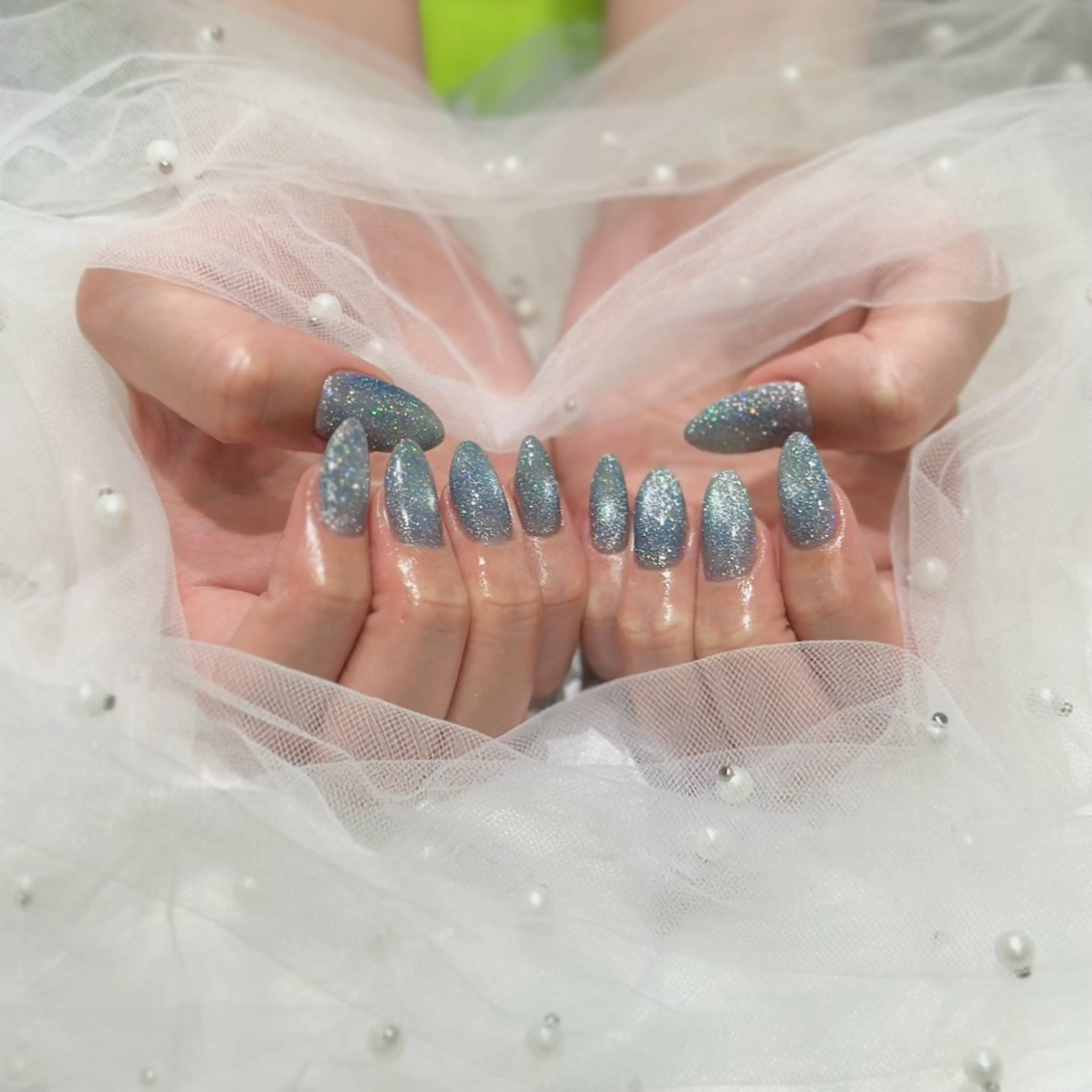 ネイル フラッシュネイル フラッシュマグ マグネットネイル nailsalon Lucetta.のネイルデザイン