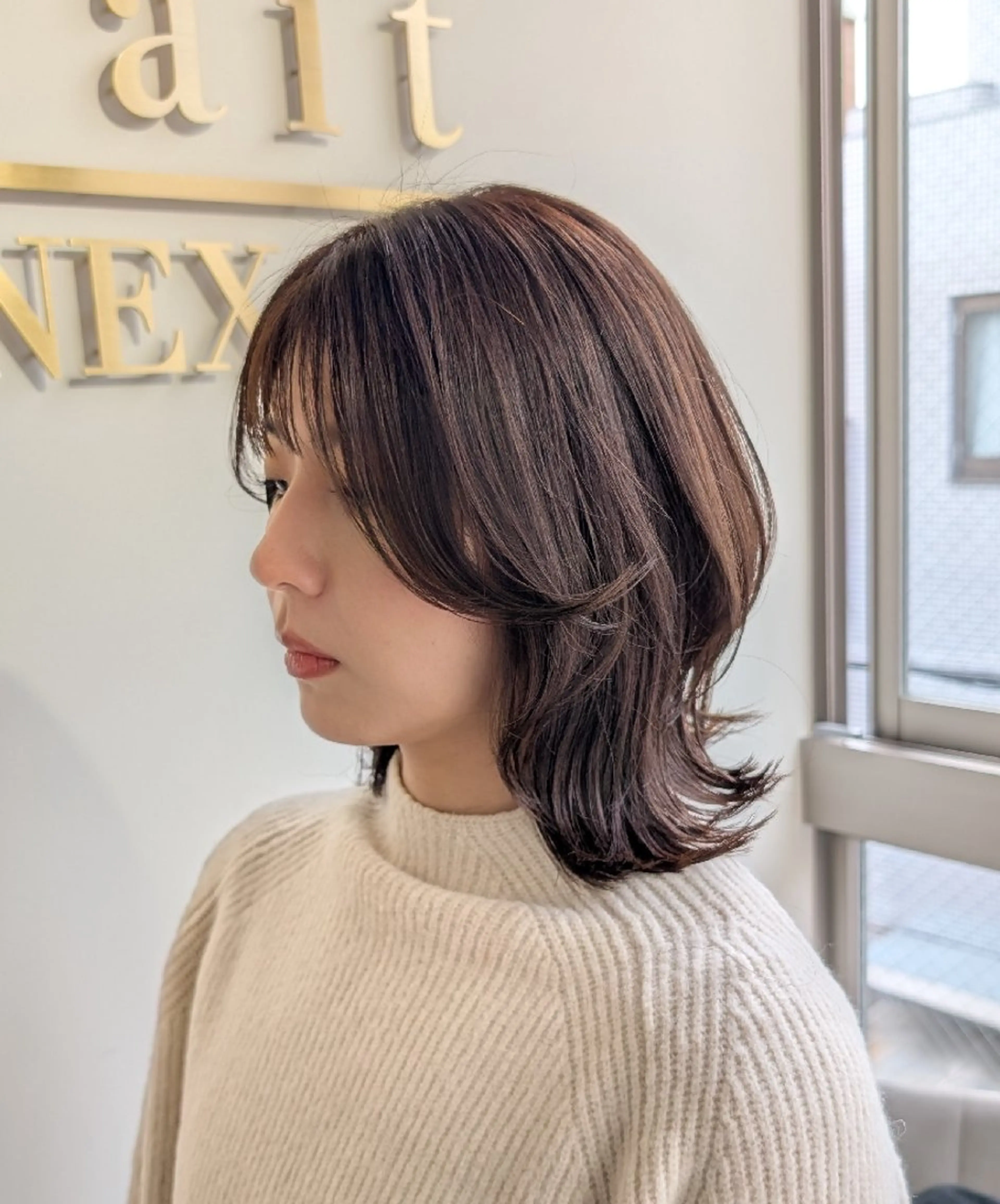 ミディアム ミディアムレイヤー 顔周りカット レイヤーカット 外ハネヘア attraitANNEX所属・🌿attrait ANNEX個室サロンのヘアスタイル