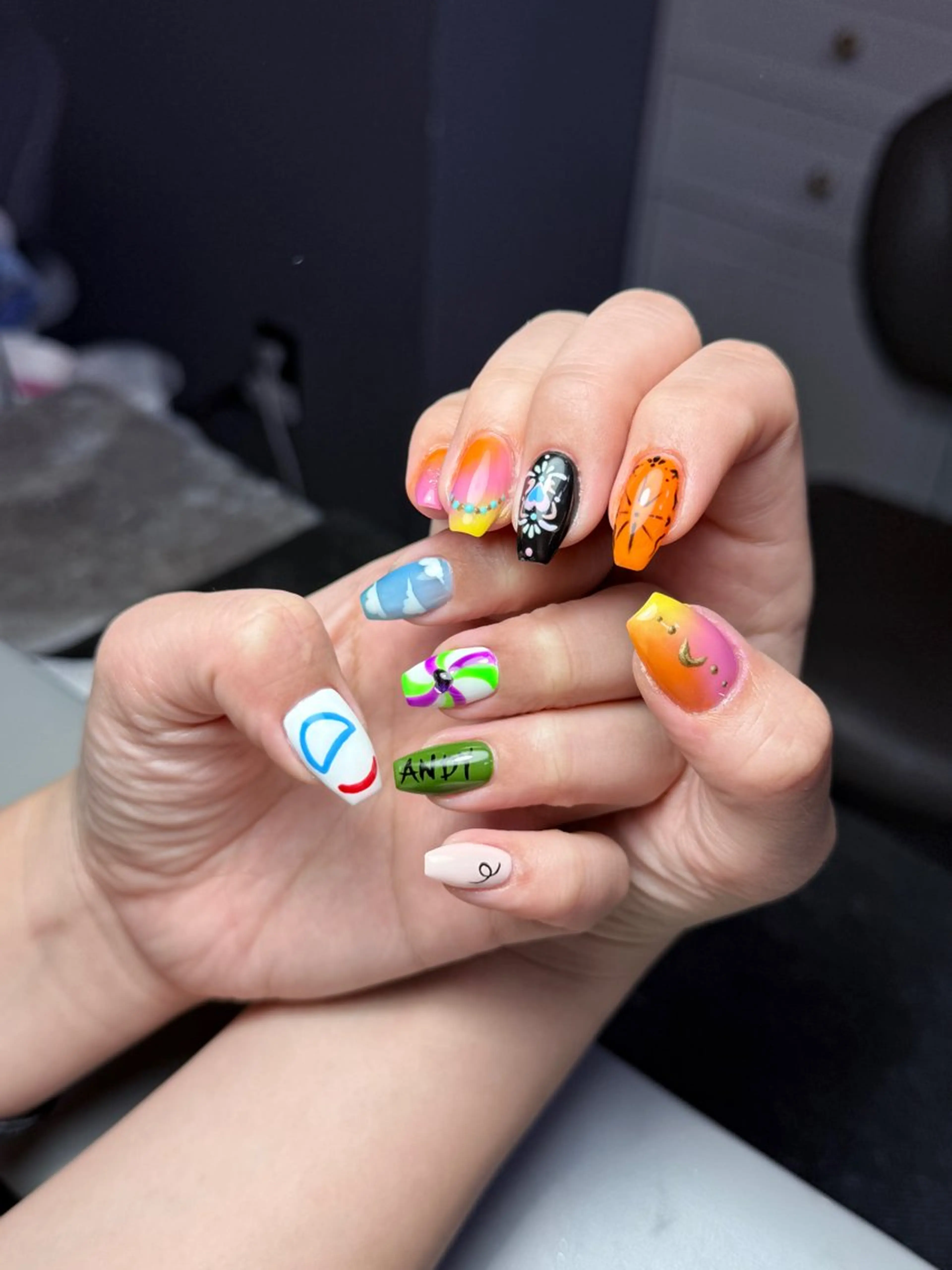 ネイル MOMO 川崎所属・moriki nailのネイルデザイン