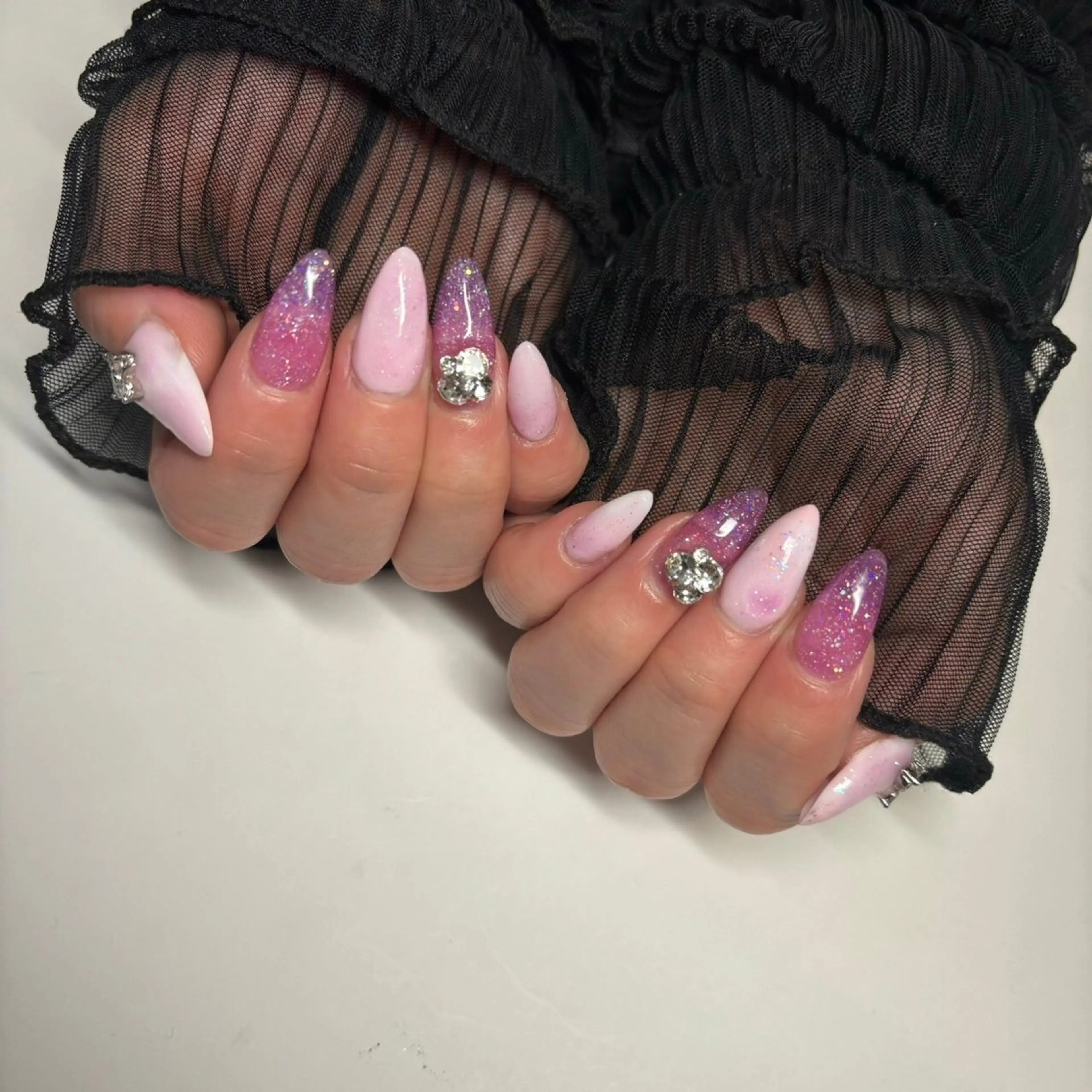 ネイル スカルプネイル ストーンネイル 【ＯＲＧＡＮ】 nailのネイルデザイン