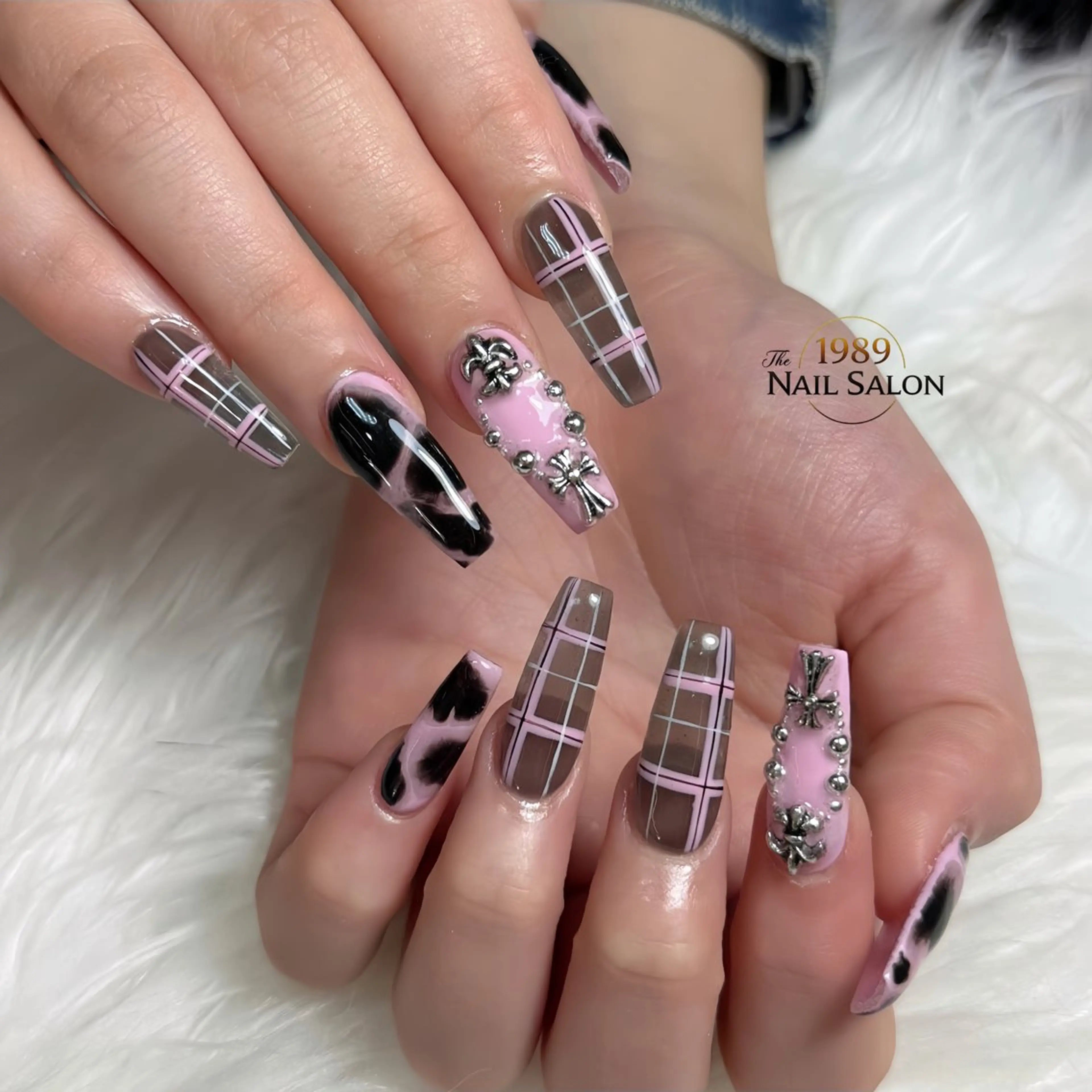 ネイル ハンドネイル The 1989 Nail Salonのネイルデザイン