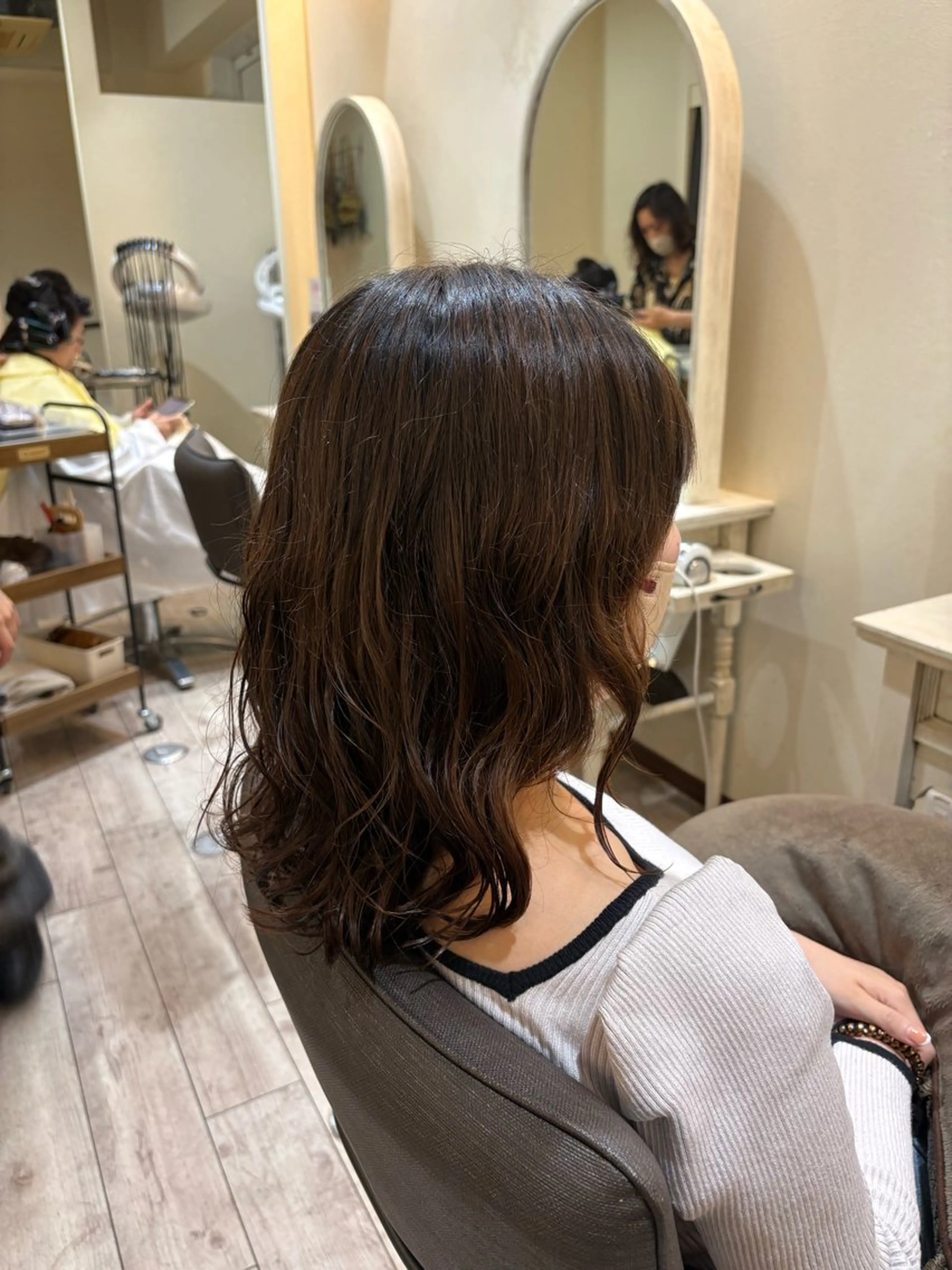 セミロング パーマ セミロングパーマ カット パーマ 艶カラー/縮毛矯正/ レイヤー/栄/あやかのヘアスタイル