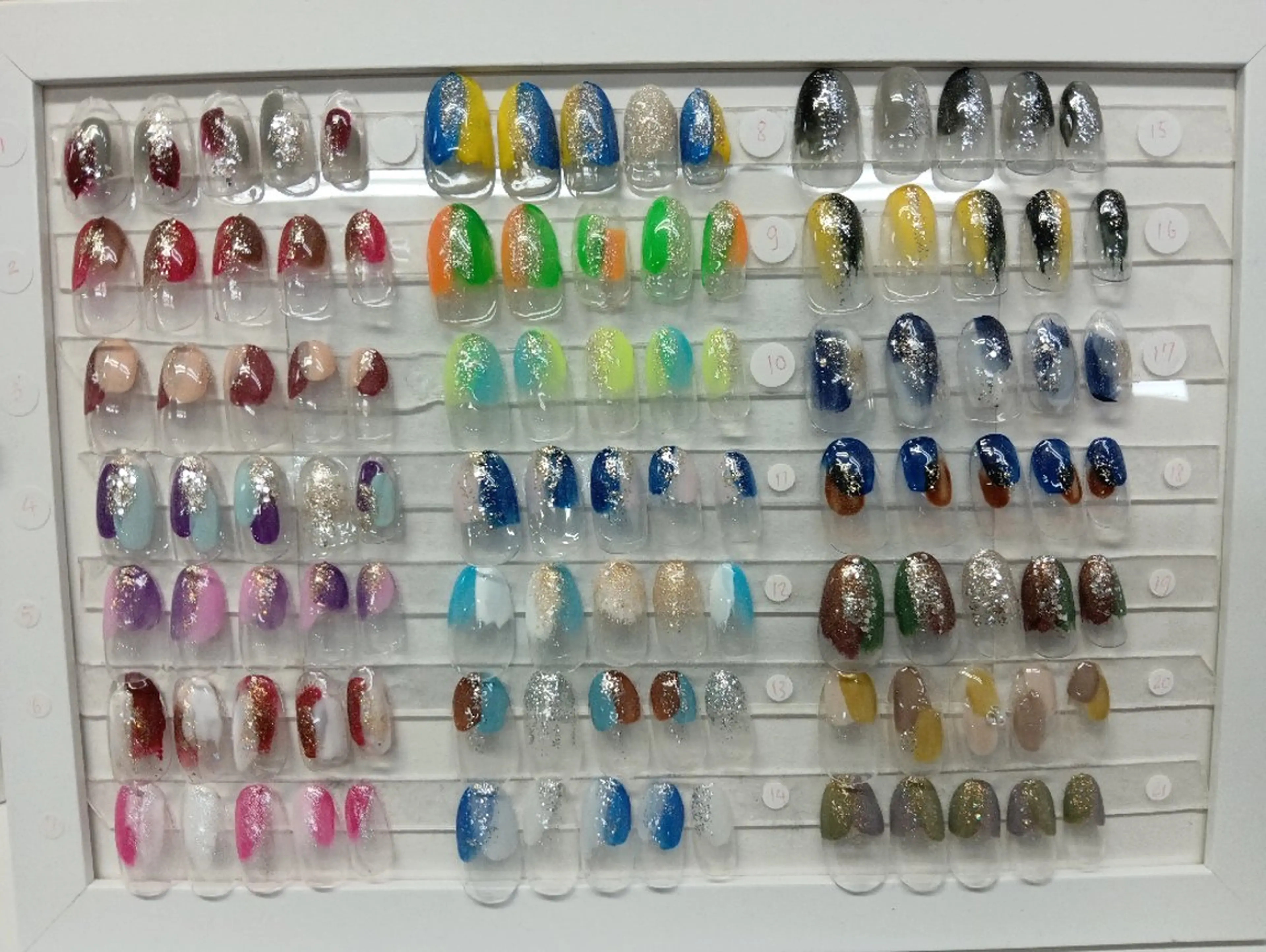 ネイル ハンドネイル VANNAILSALON 本厚木店所属・VANNAIL 本厚木店のネイルデザイン