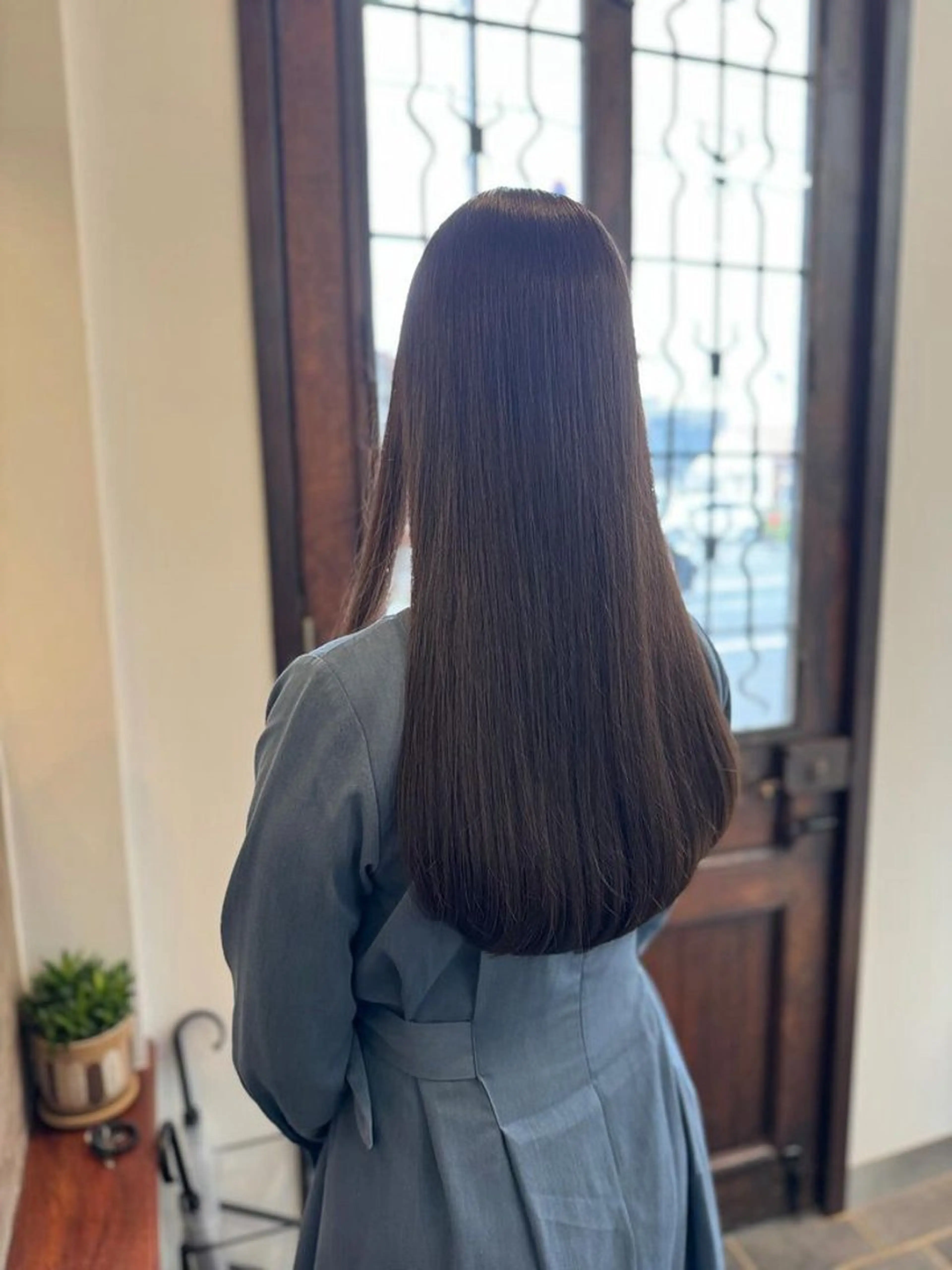 ロング カラー 透明感カラー ロング カット ヘアカラー トリートメント 【ショートボブ🤎】 YU-KAのヘアスタイル