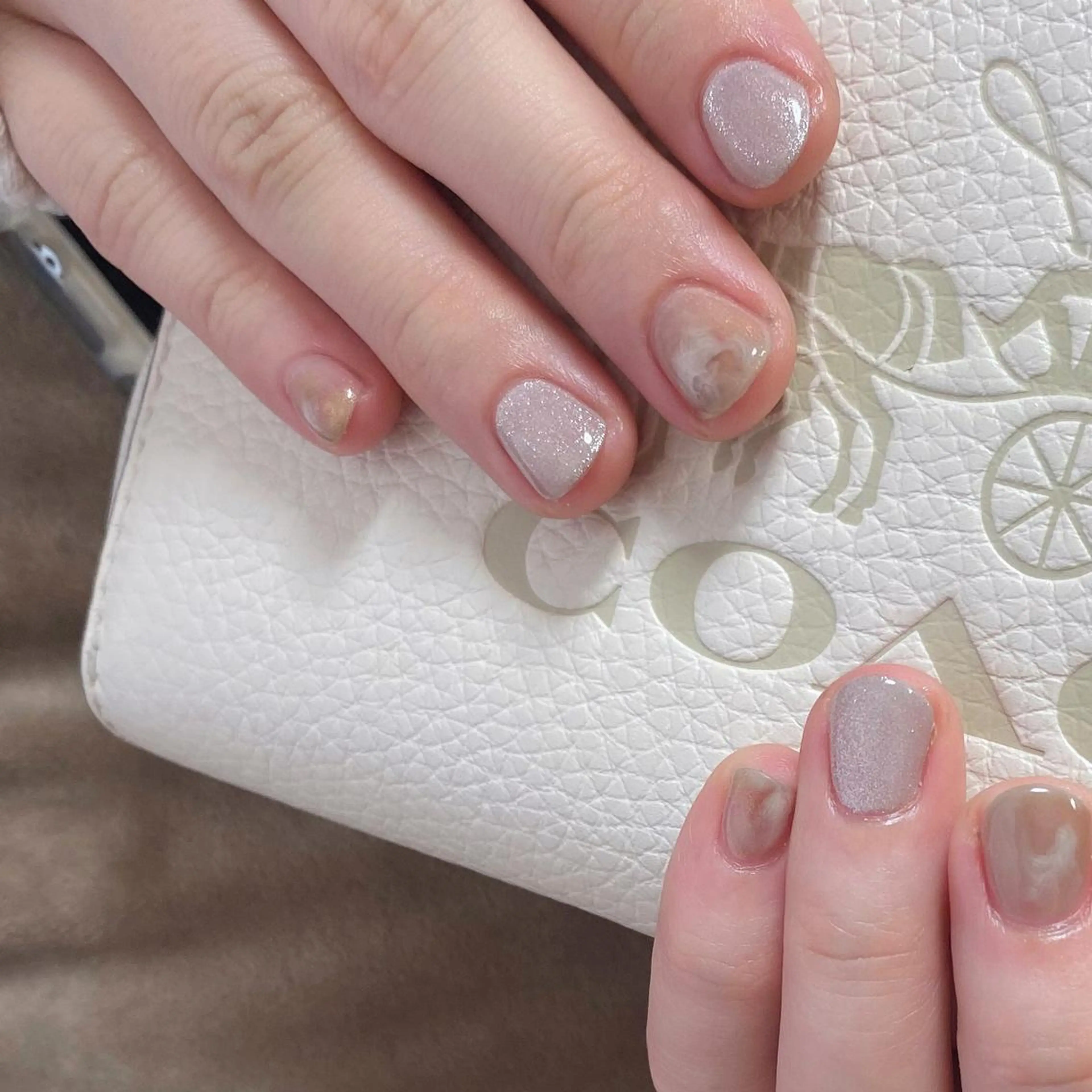 ネイル ジェルネイル シンプルネイル h.ours _のネイルデザイン