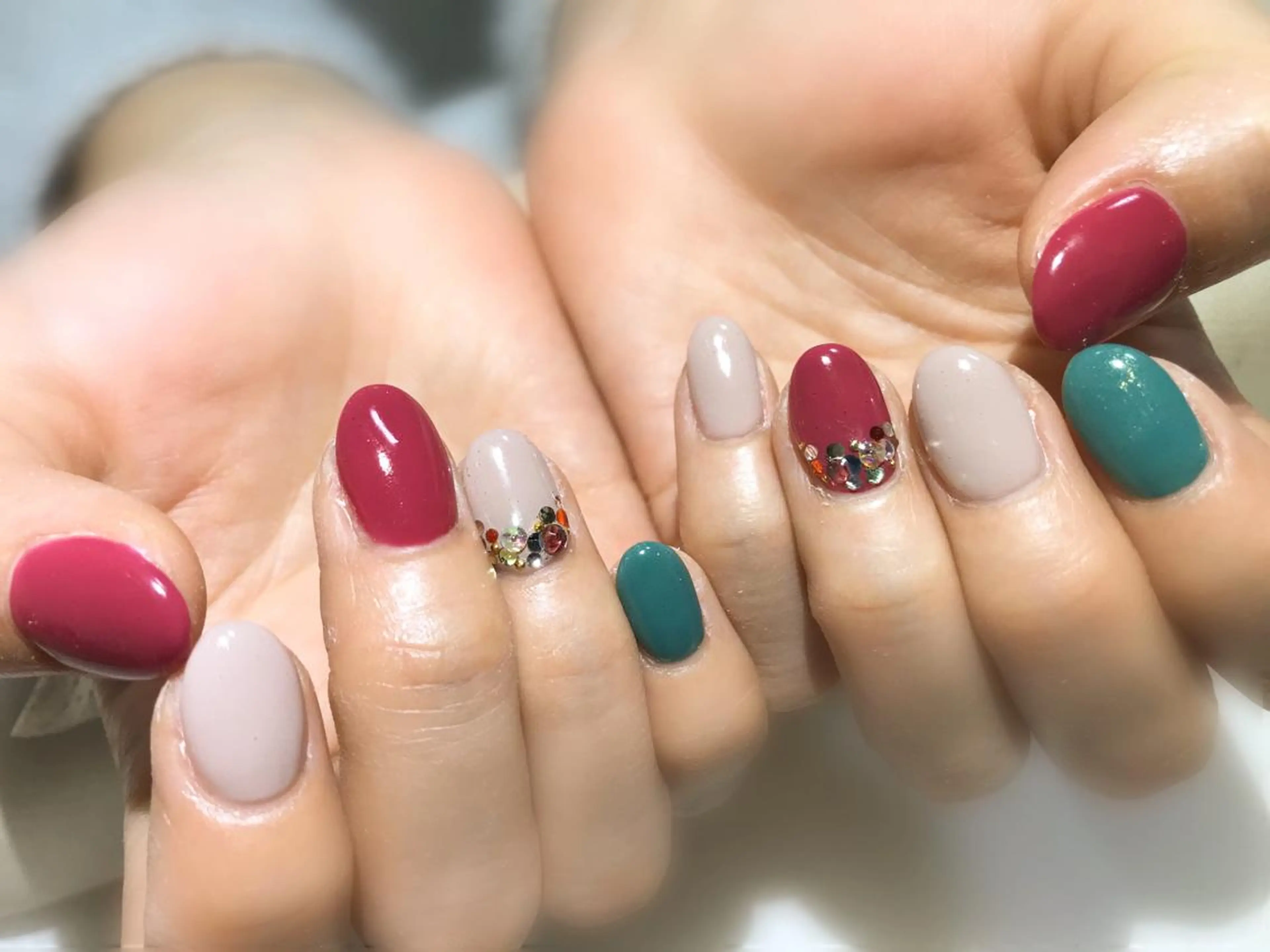 ネイル フットネイル シンプルネイル 春ネイル 夏ネイル ホワイト nail fufla ♡yamane♡のネイルデザイン