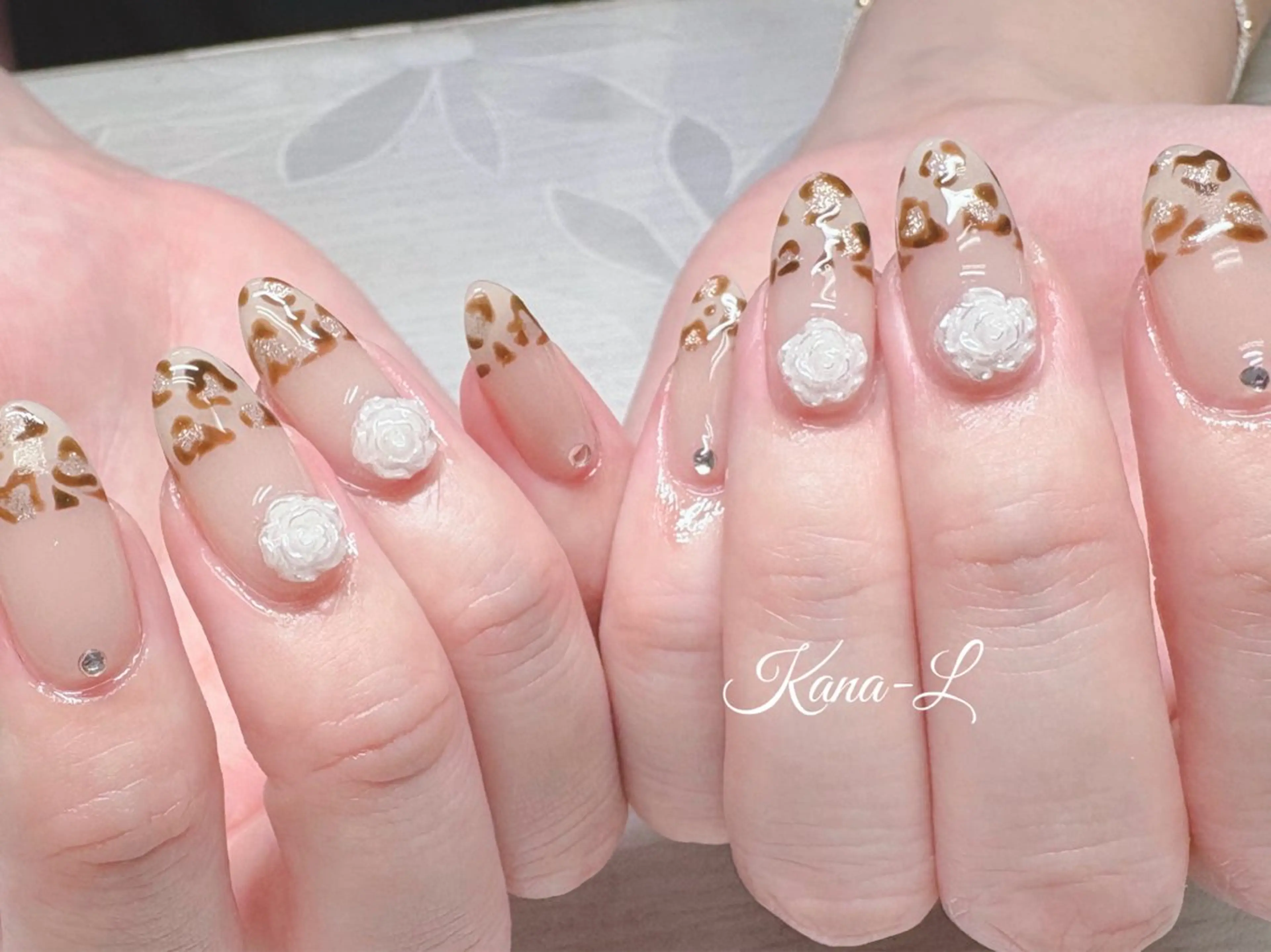 ネイル ジェルネイル 韓国ネイル パラジェル ワンホンネイル 芦辺 香奈のネイルデザイン