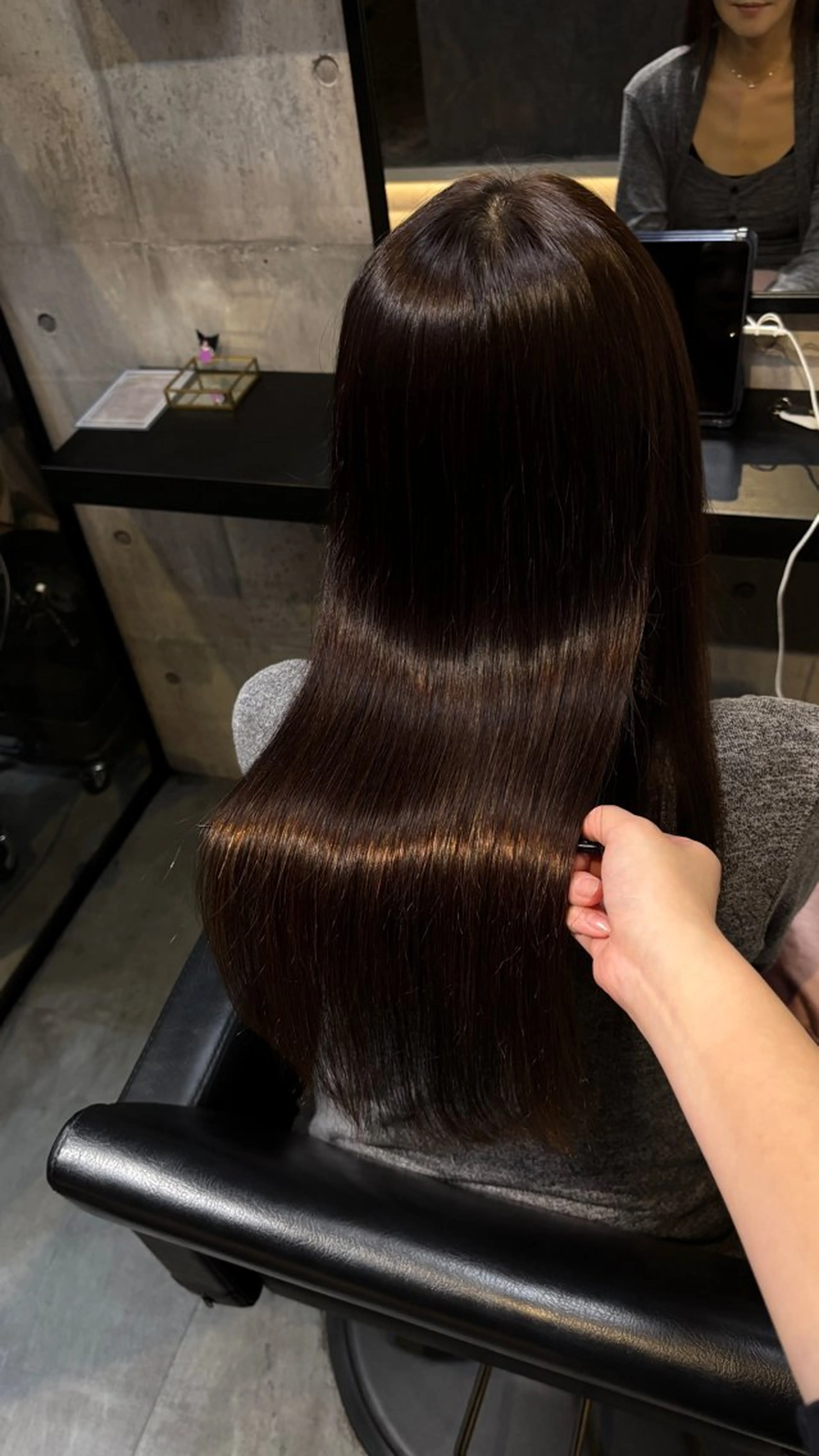 ロング カット 縮毛矯正 .ˬ.☁️ྀི森本 怜奈ฅ⌯ ·̫ ⌯^のヘアスタイル