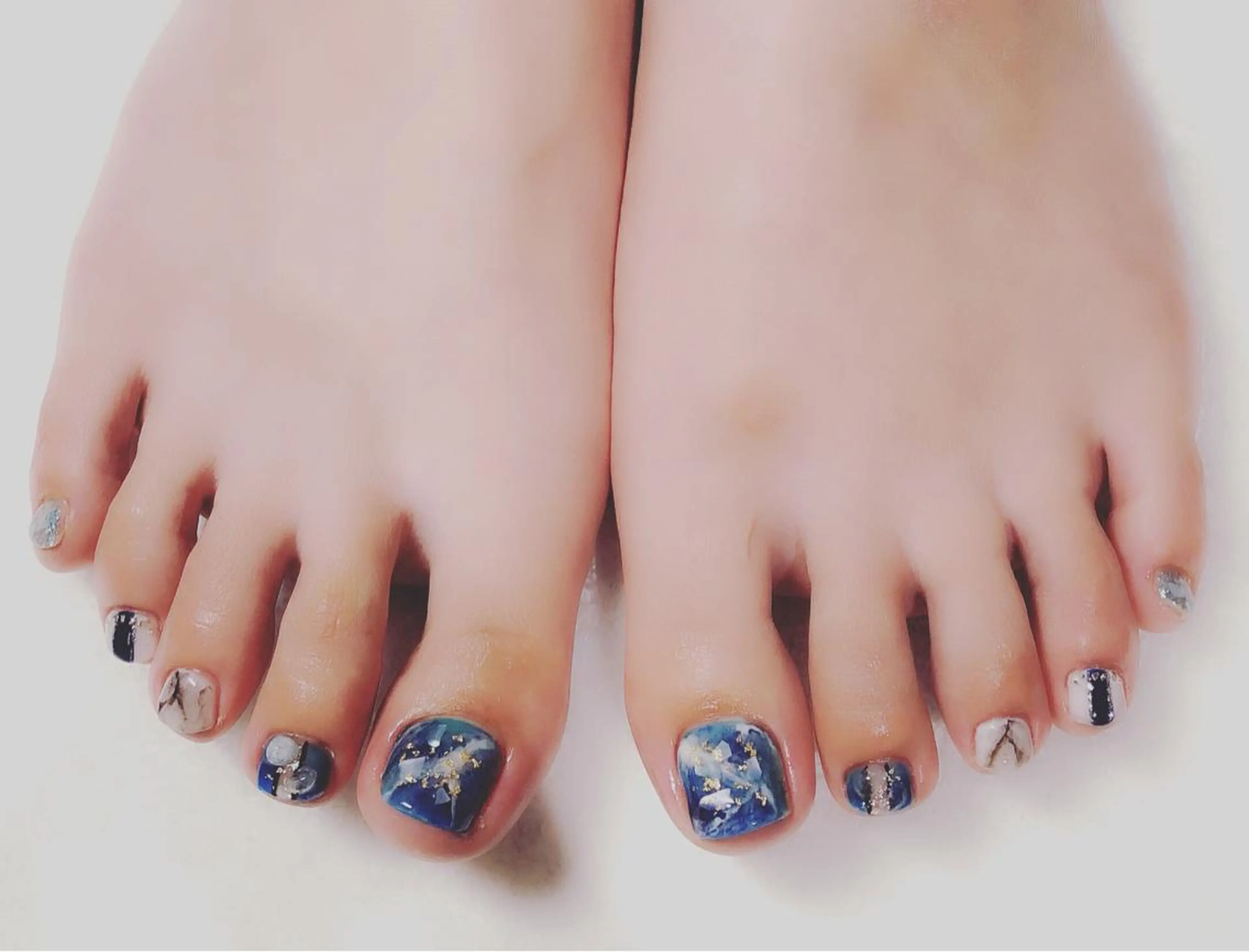 ネイル フットネイル 遊津 美来のネイルデザイン