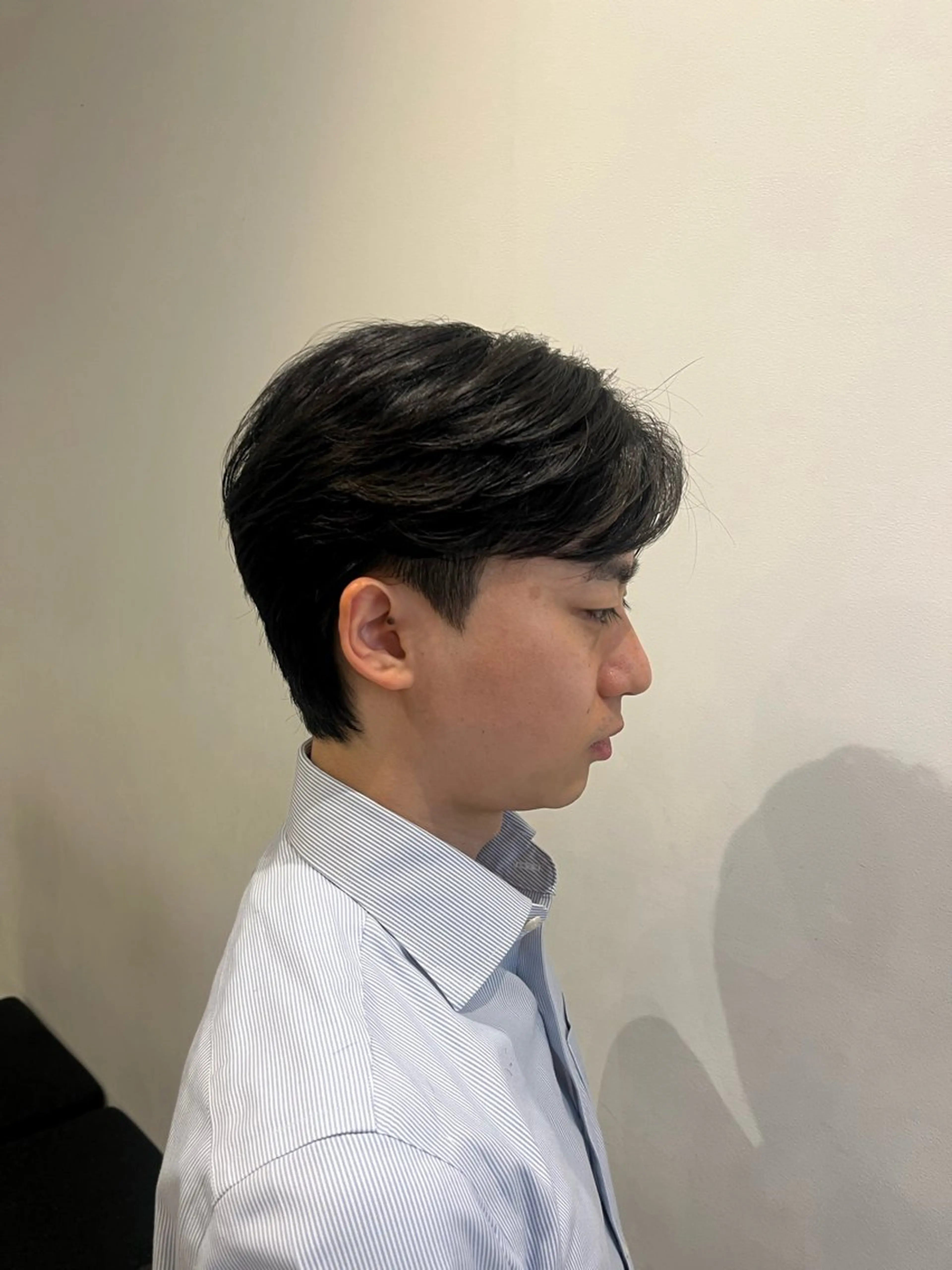 メンズ マアヤ/ハイトーン /ハイレイヤーのヘアスタイル