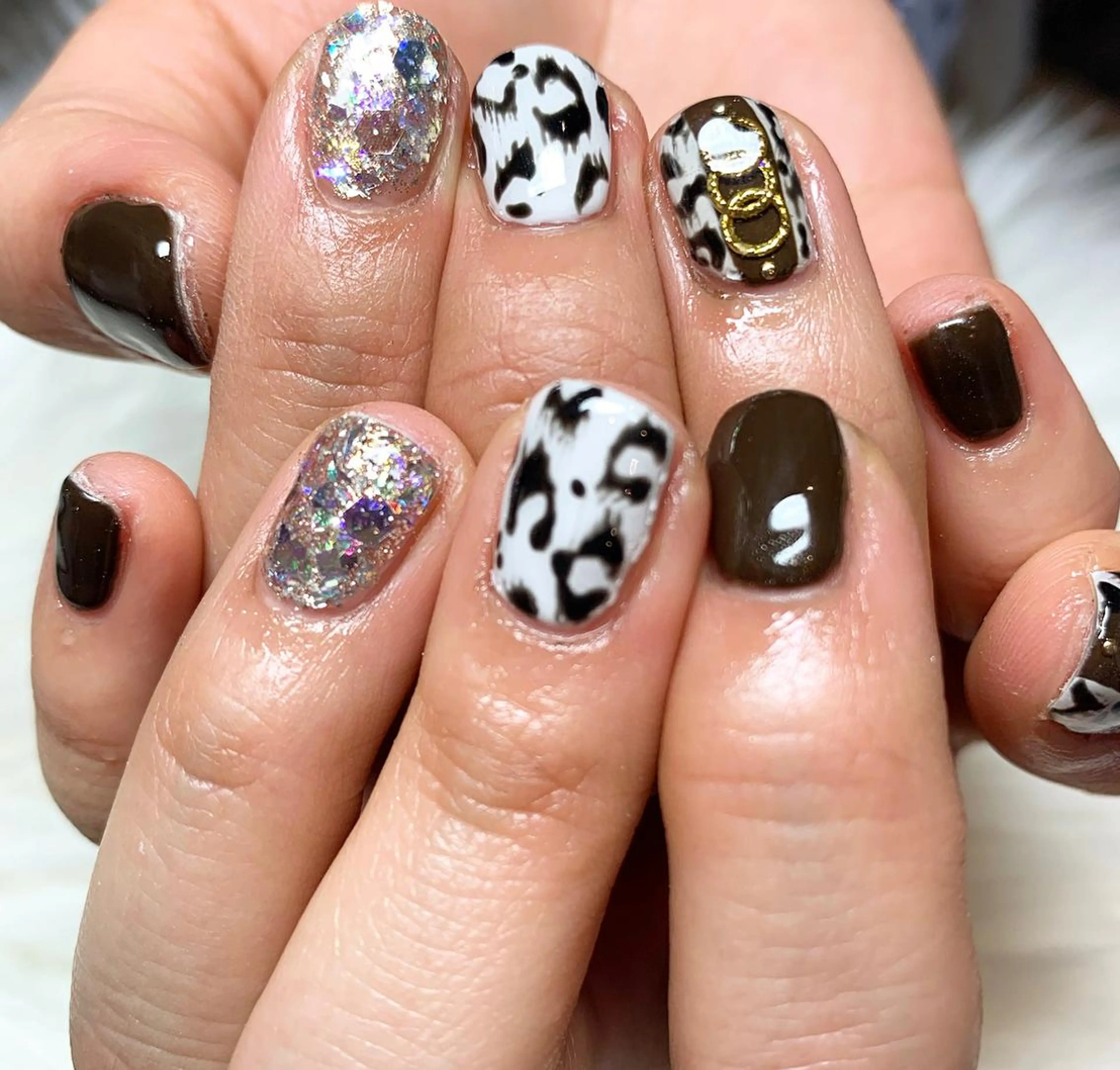 ネイル 駒月 明日香の眉毛・アイブロウイメージ