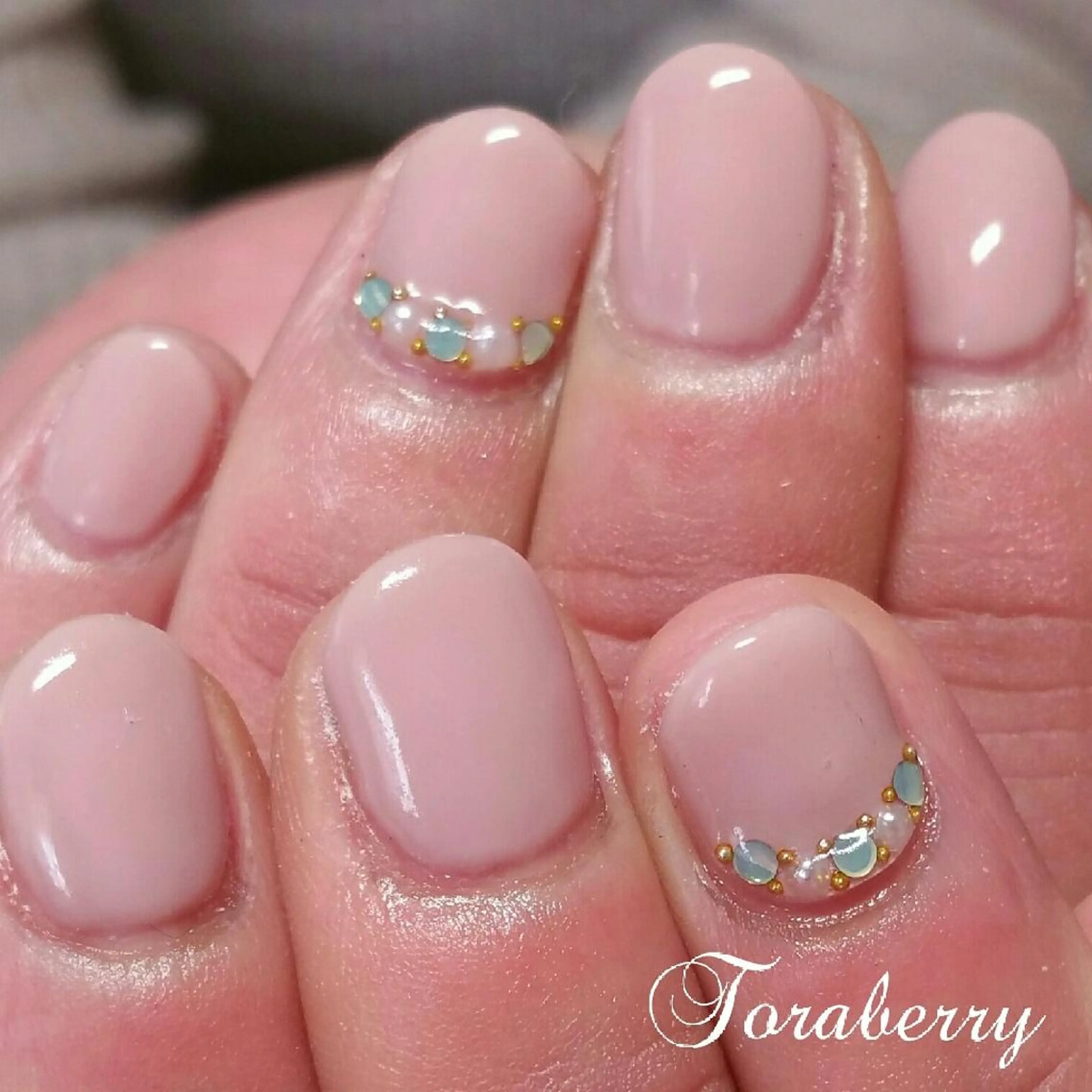 ネイル ワンカラーネイル ネイリスト なつみのネイルデザイン