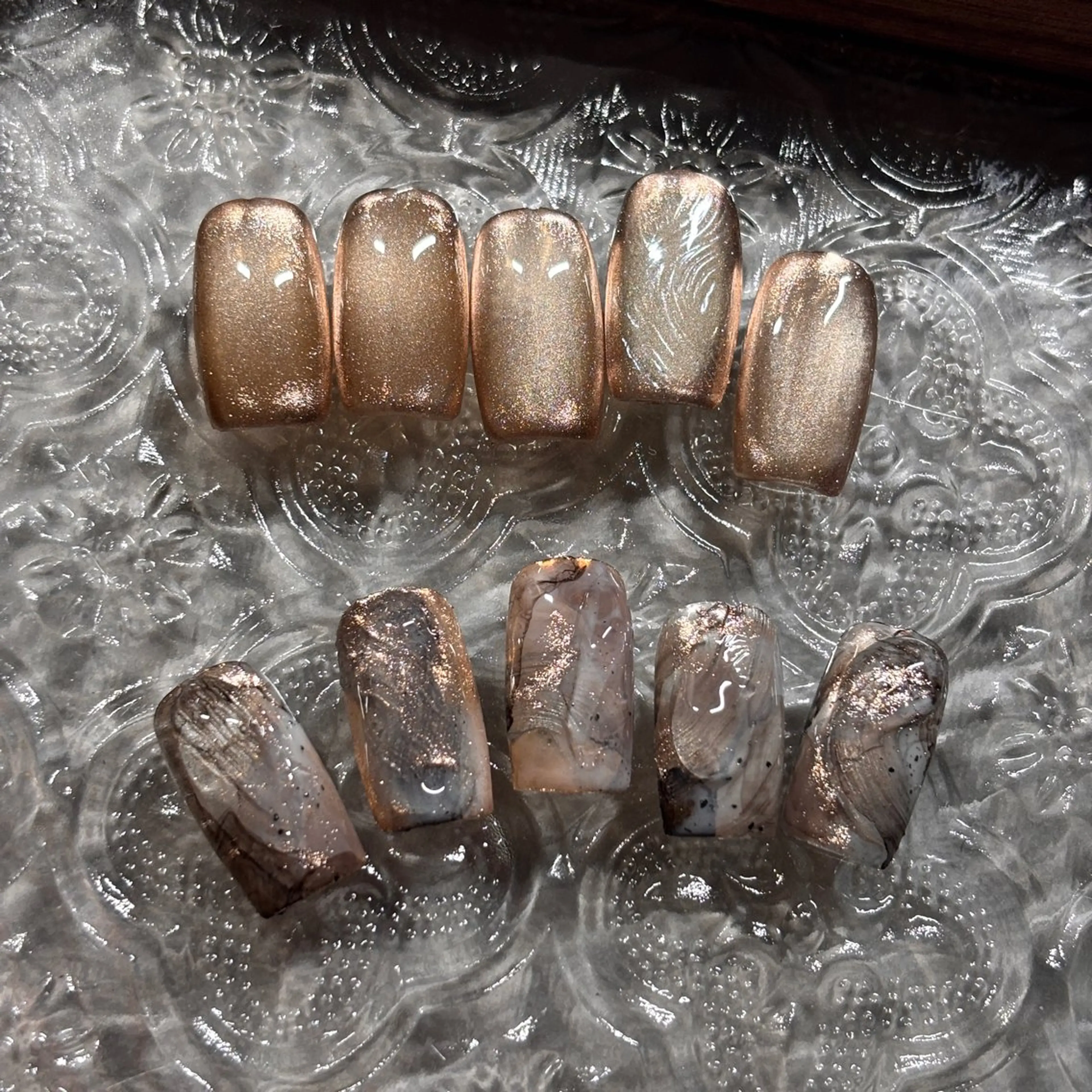 ネイル マグネットネイル ニュアンスネイル 33 nail salon 徳山里美のネイルデザイン