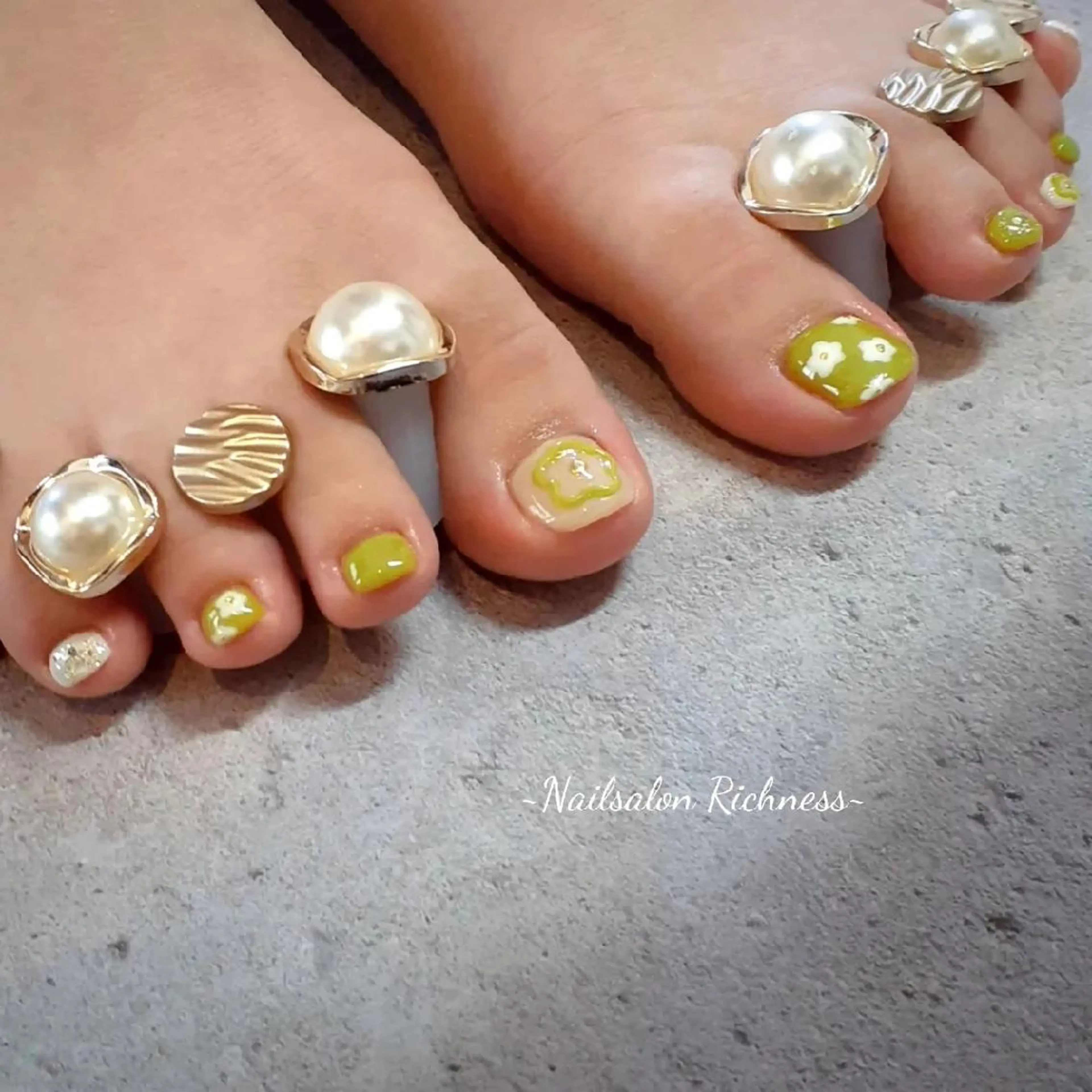 ネイル ラメ(グリッター) フットネイル I. Yukariのネイルデザイン