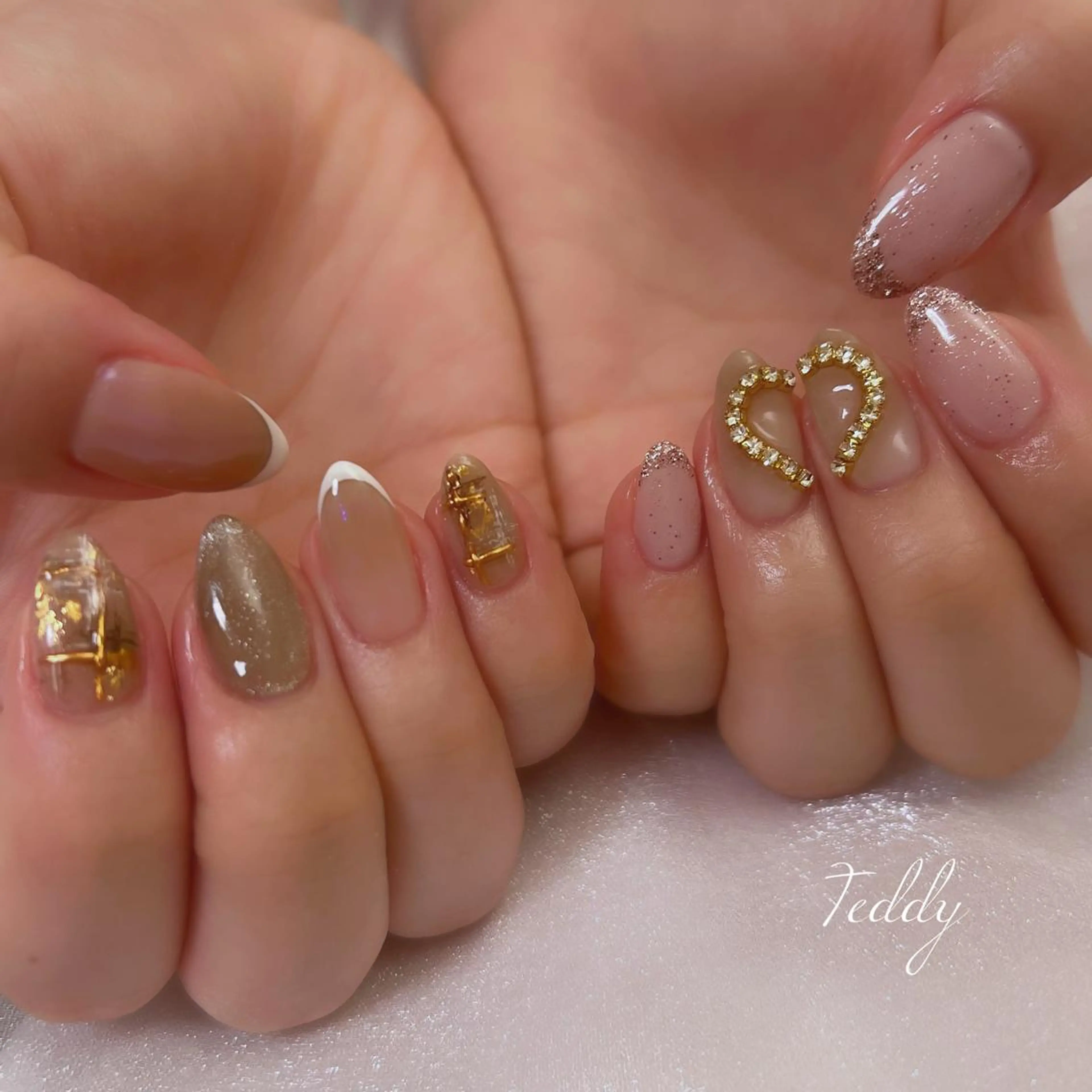 ネイル ミラーネイル ERINA ♥のネイルデザイン