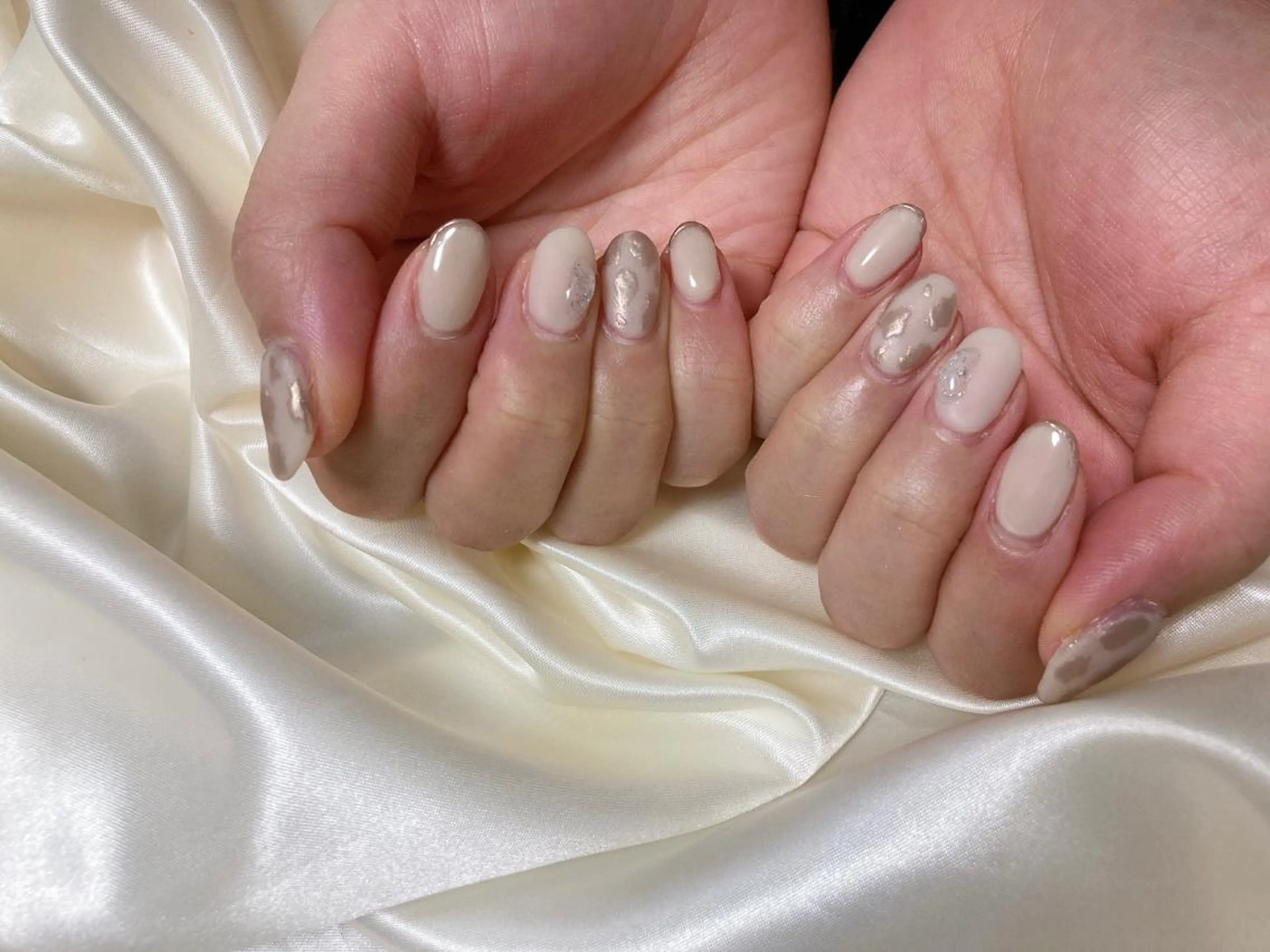 ネイル mogunail &blowのネイルデザイン