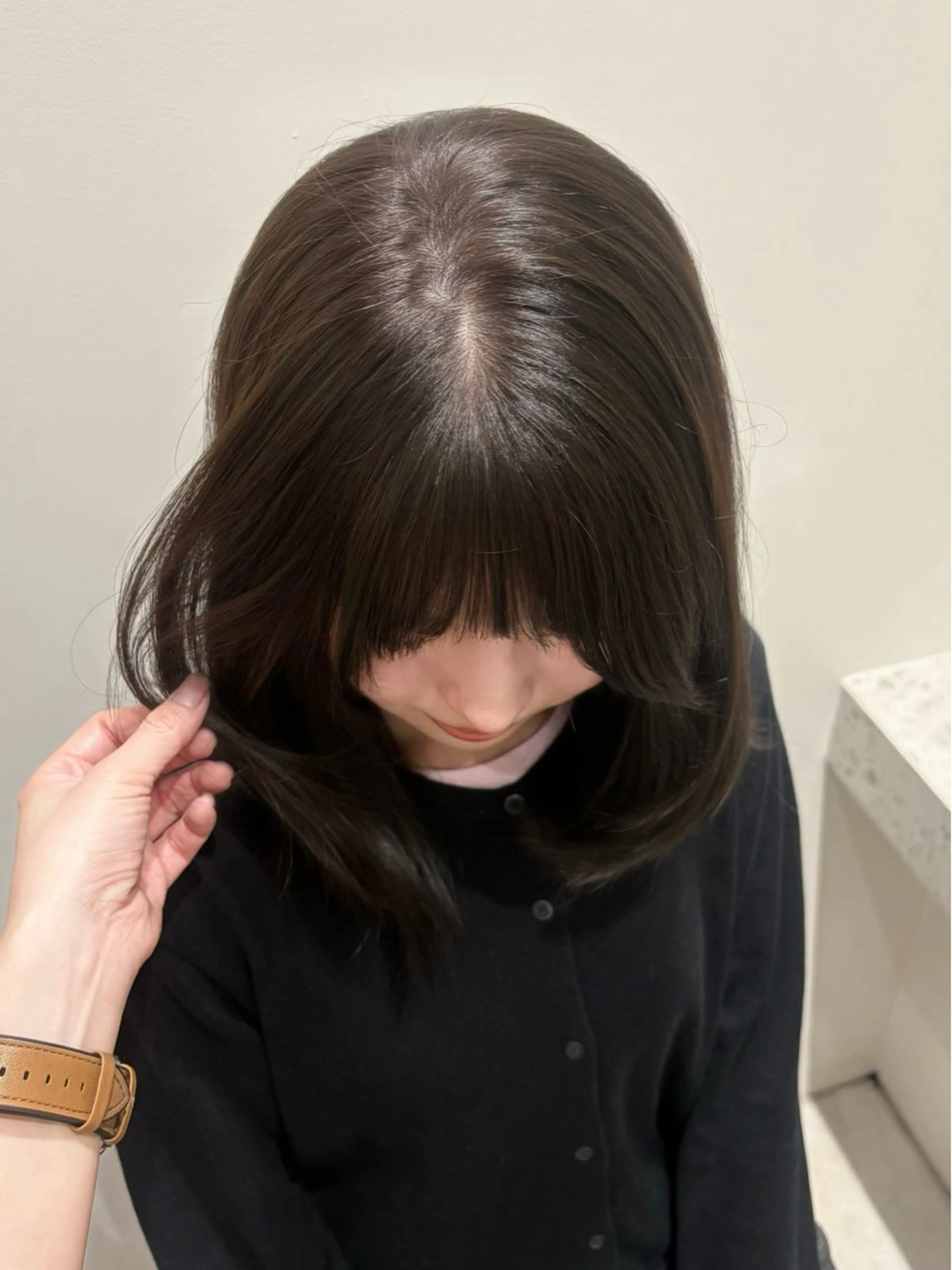 ミディアム ヘアカラー トリートメント 顔周り/レイヤー カット🎀ヒラバルのヘアスタイル