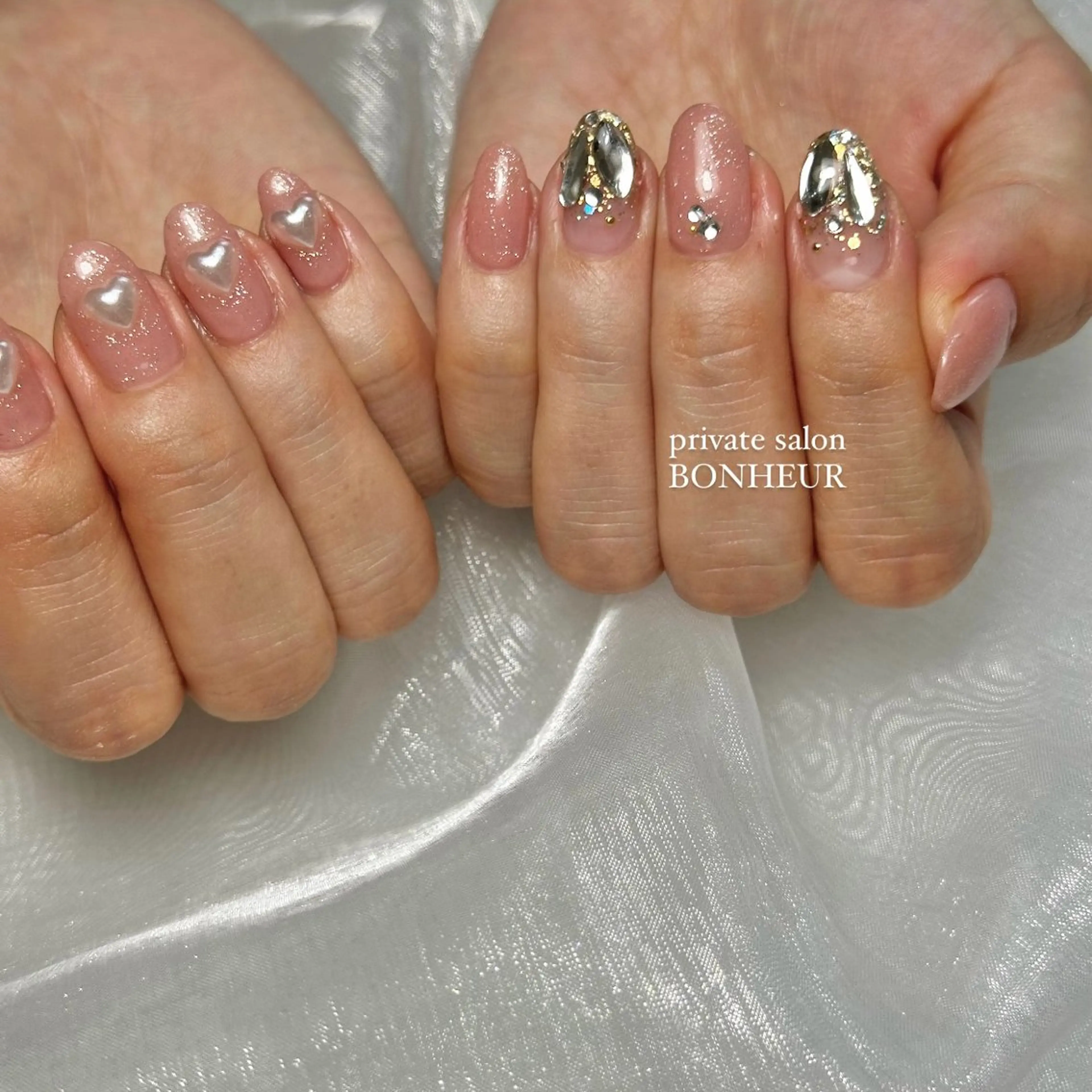 ネイル ハンドネイル BONHEUR Annaのネイルデザイン