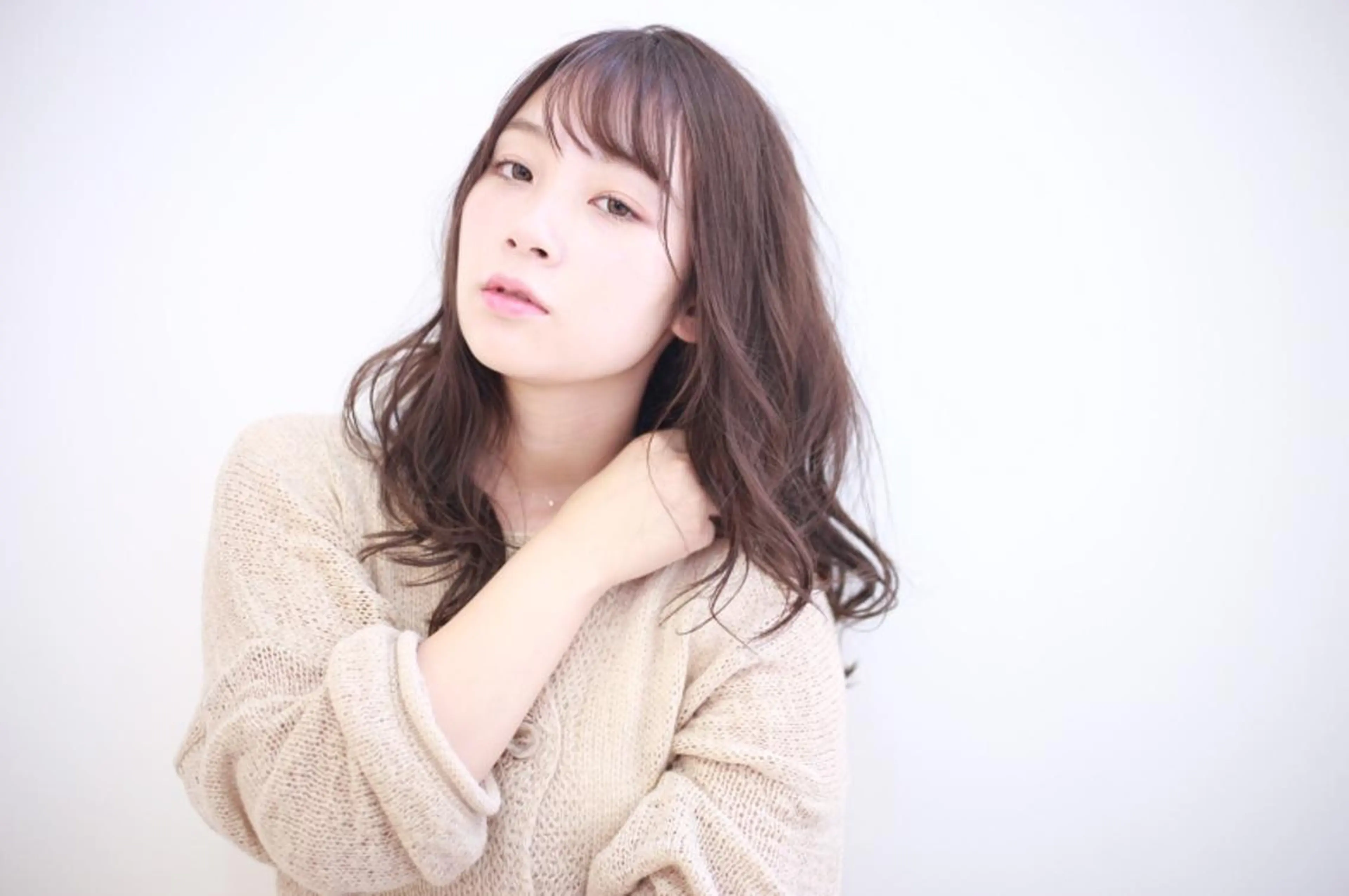 ミディアム カラー en't所属・【女性指名No.1】 西口直子のヘアスタイル