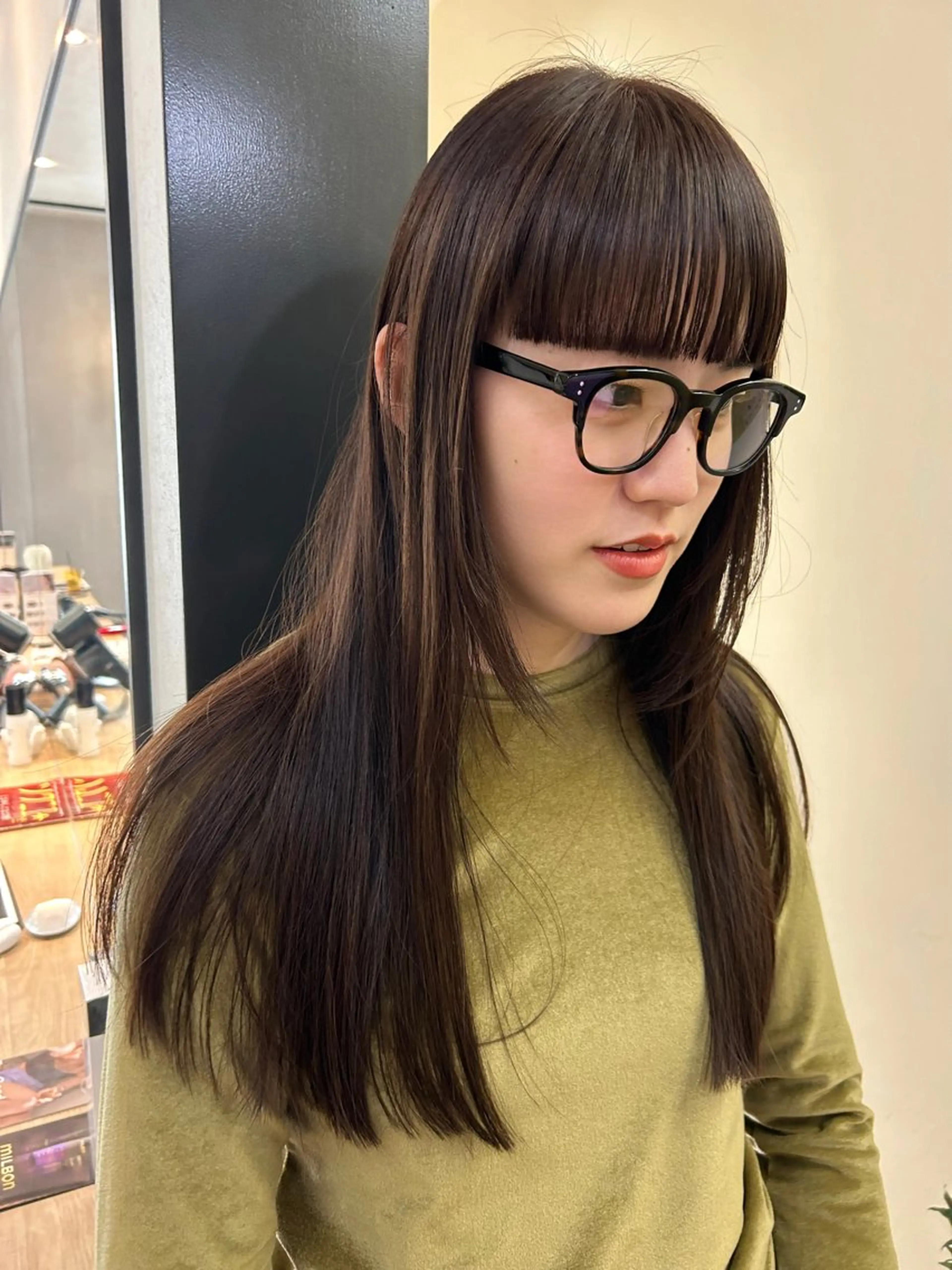 ロング カラー ベージュカラー hub hair レイヤー/透明感のヘアスタイル