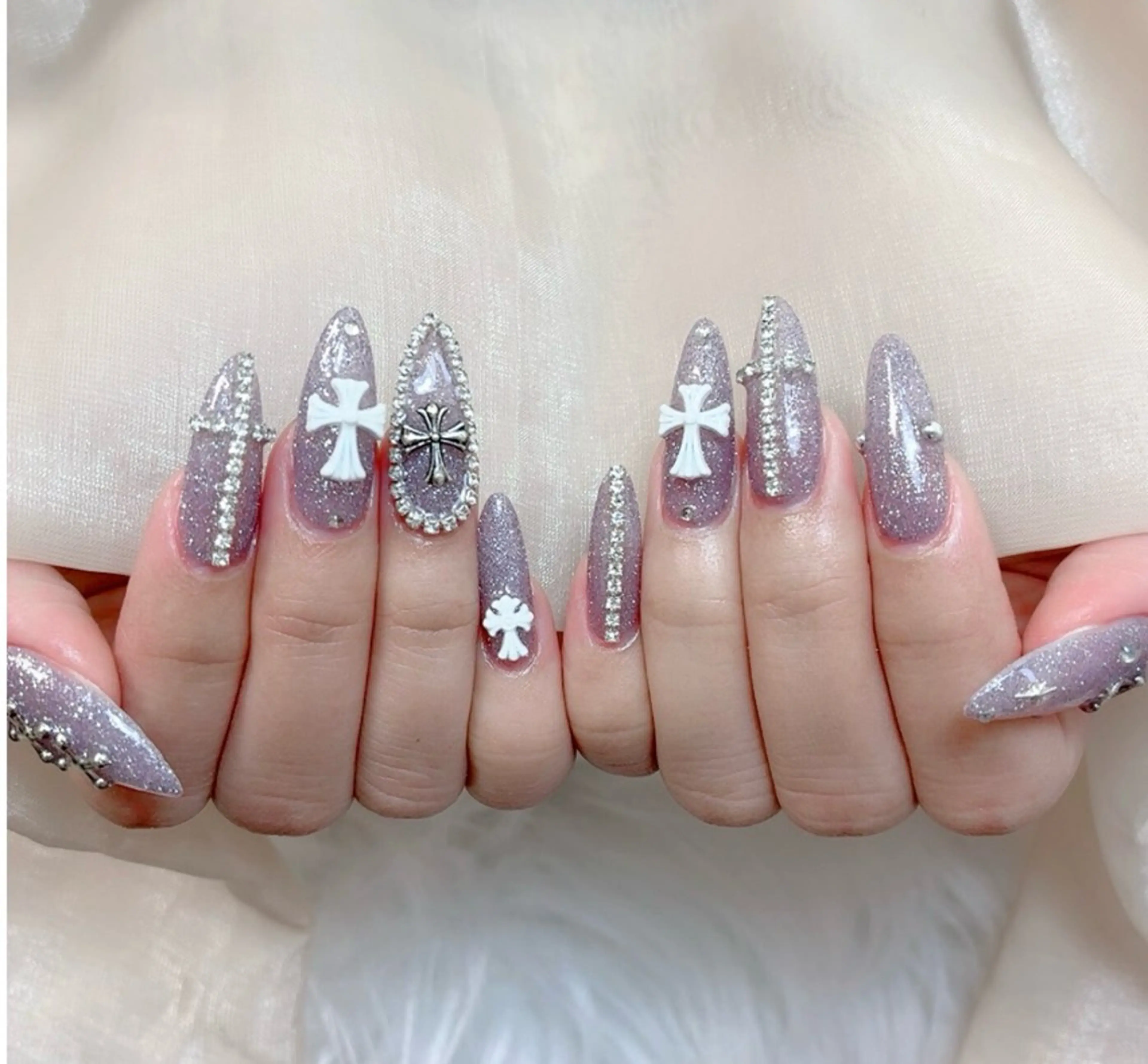 ネイル アニマル柄 チークネイル 成人式 フラッシュネイル フットネイル ハンドネイル B·U Nail大宮 長さだし専門店のネイルデザイン