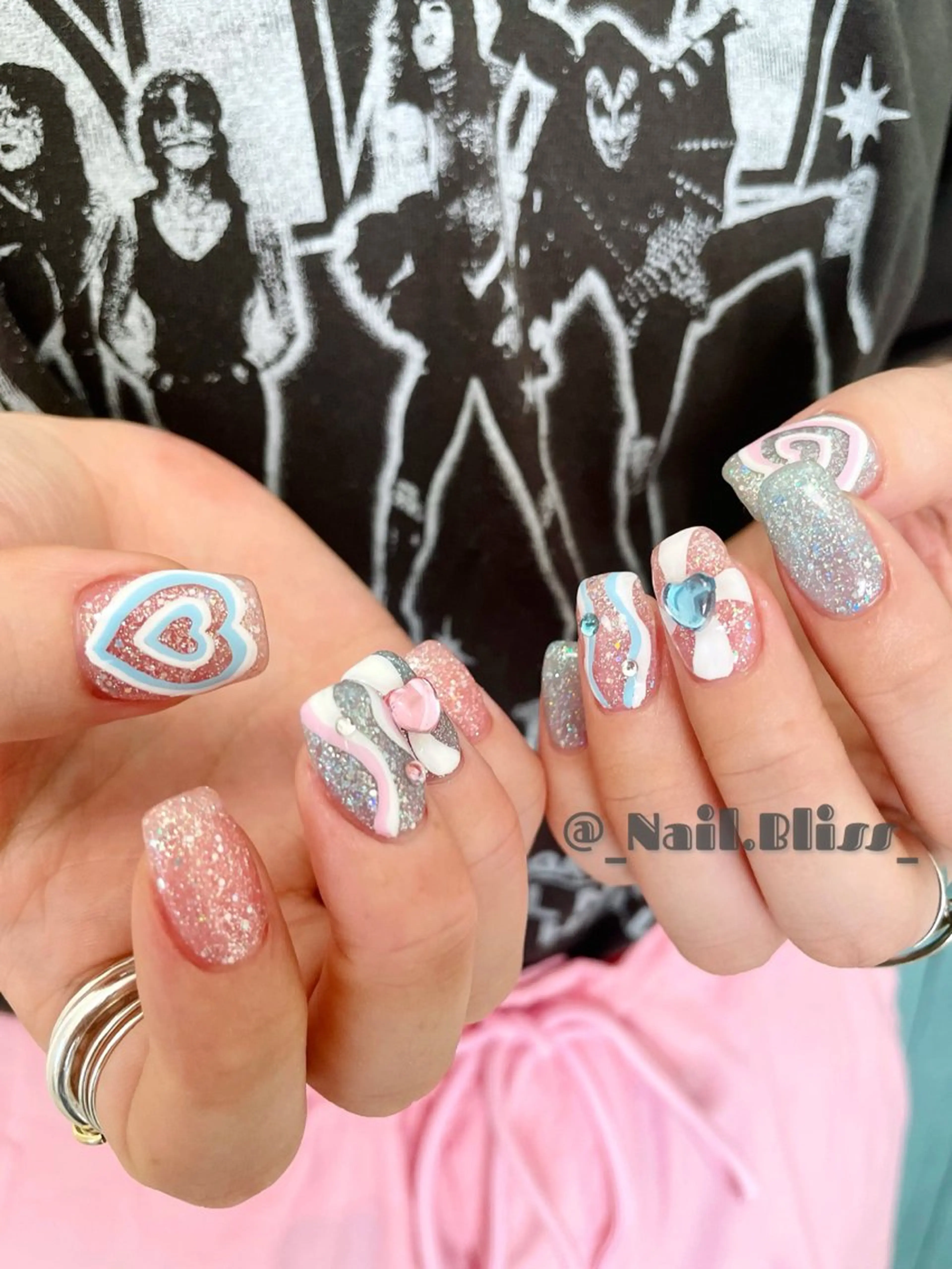 ネイル 水色 持ち込み ピンク ハンドネイル NAIL BLISSのネイルデザイン