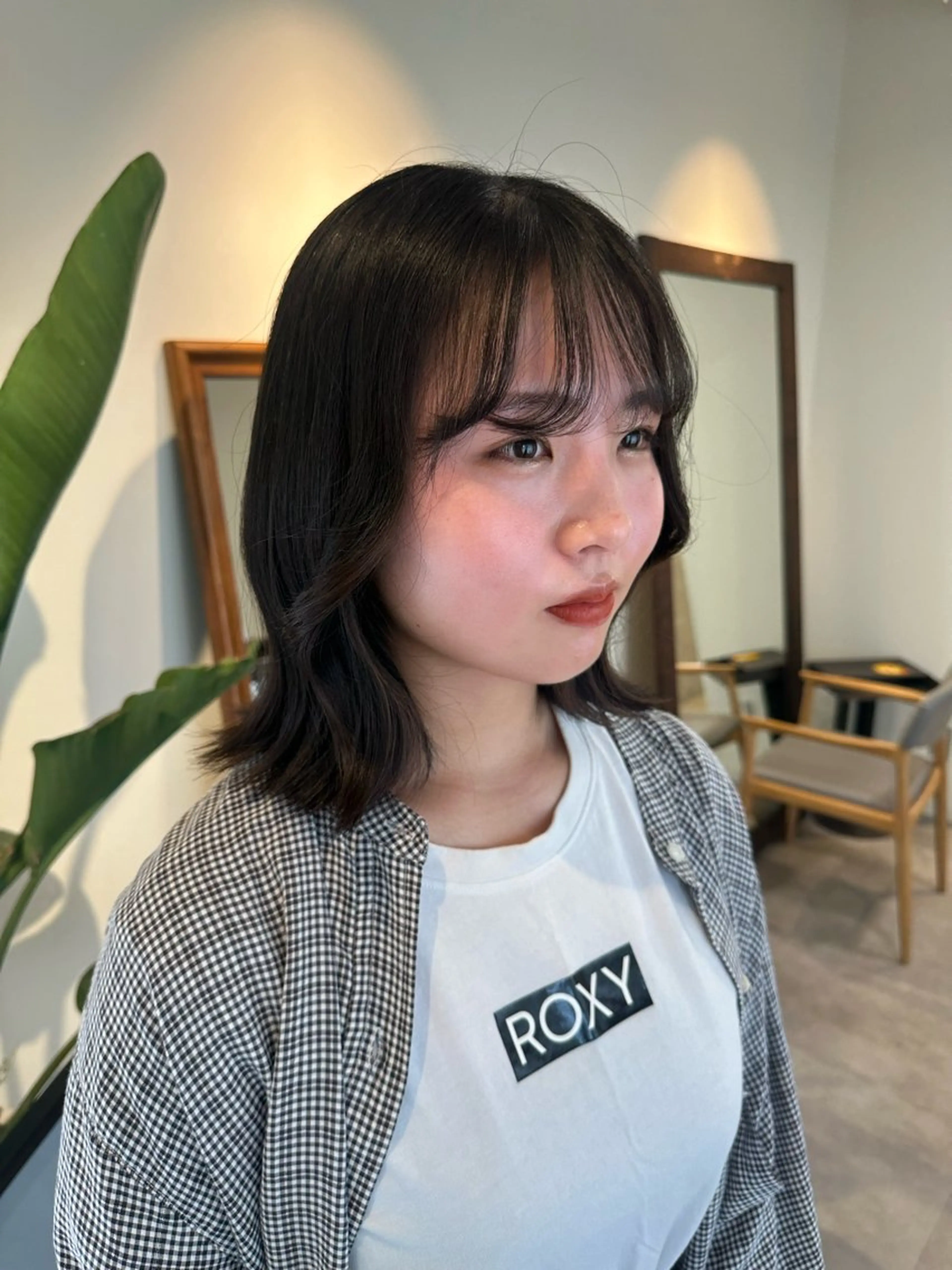 ミディアム HANAME 原宿美容室のヘアスタイル