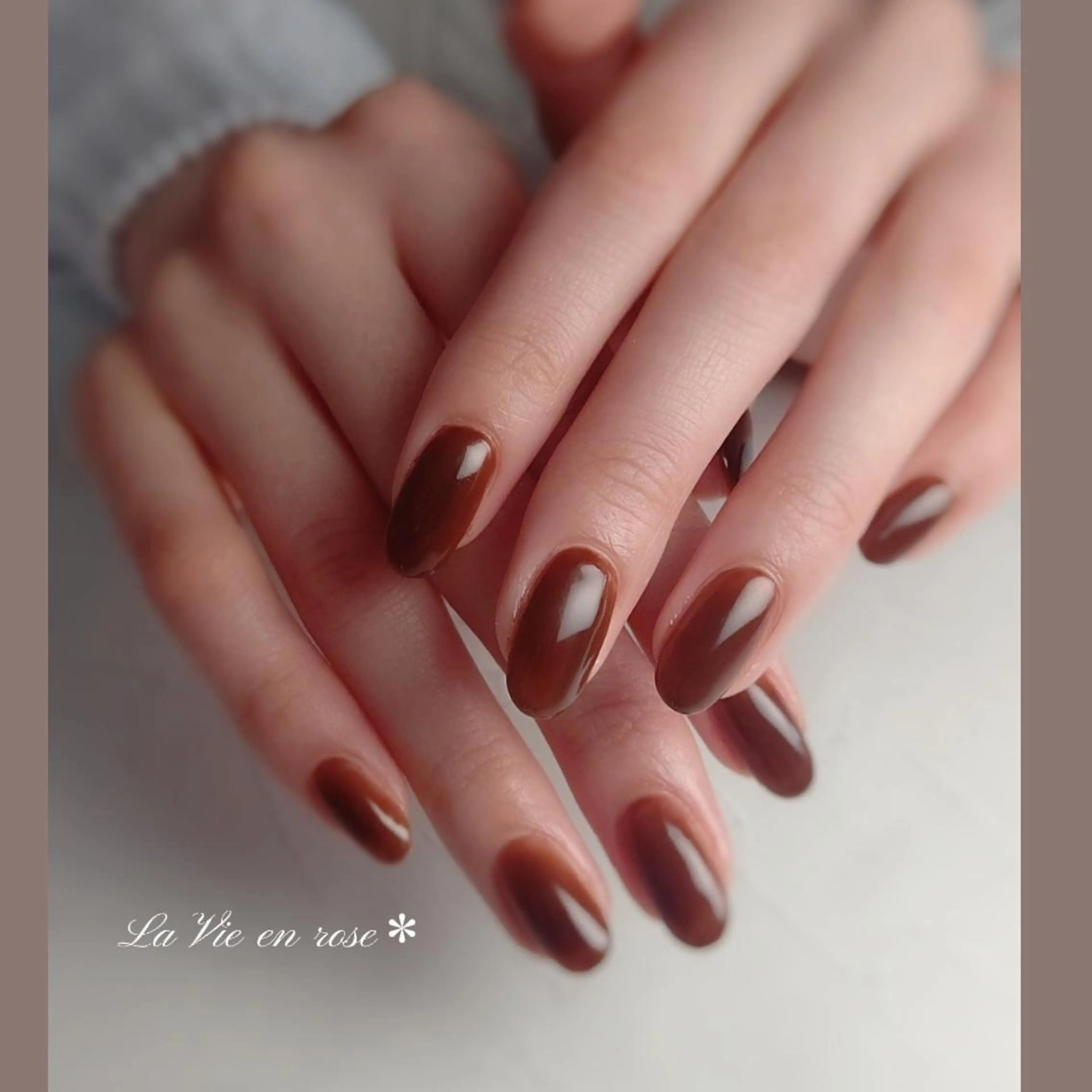 ネイル ワンカラーネイル ラヴィアン ローズのネイルデザイン