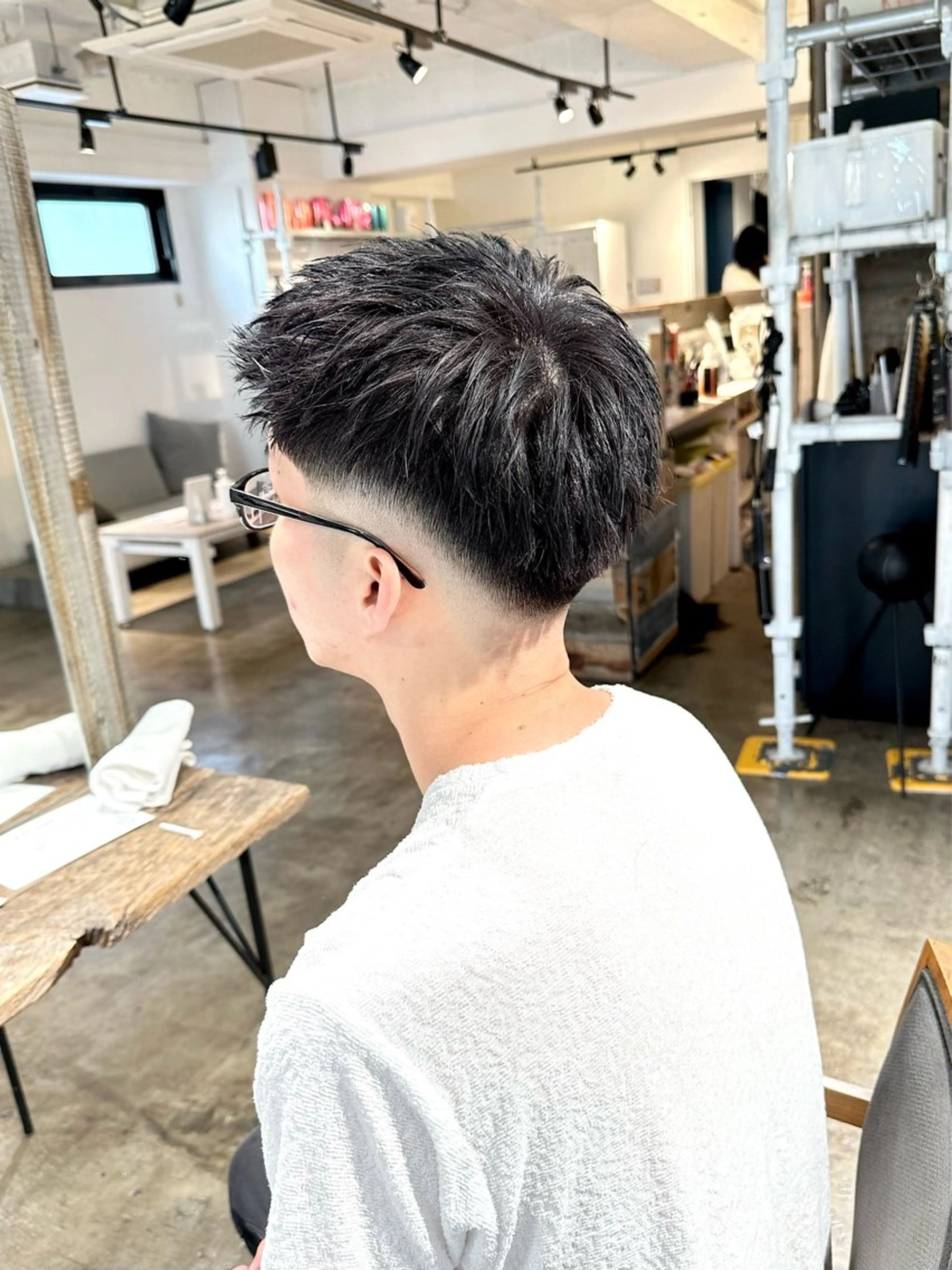 メンズ アップバング フェードカット スキンフェード カット ヘアカラー トリートメント 骨格補正施術/メンズ 専門美容師/YUYAのヘアスタイル