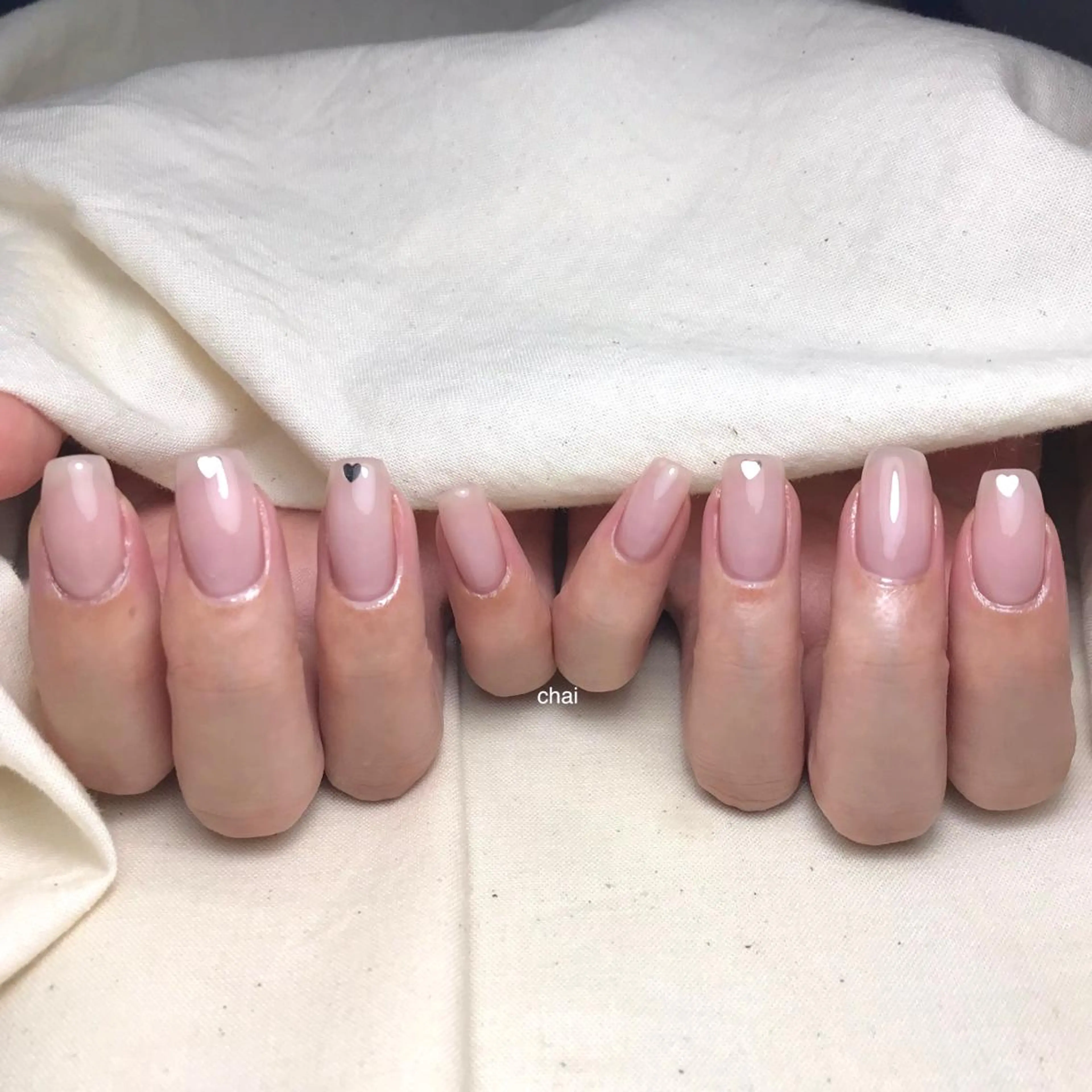 ネイル ハート ハンドネイル 💅chainail _aiのネイルデザイン