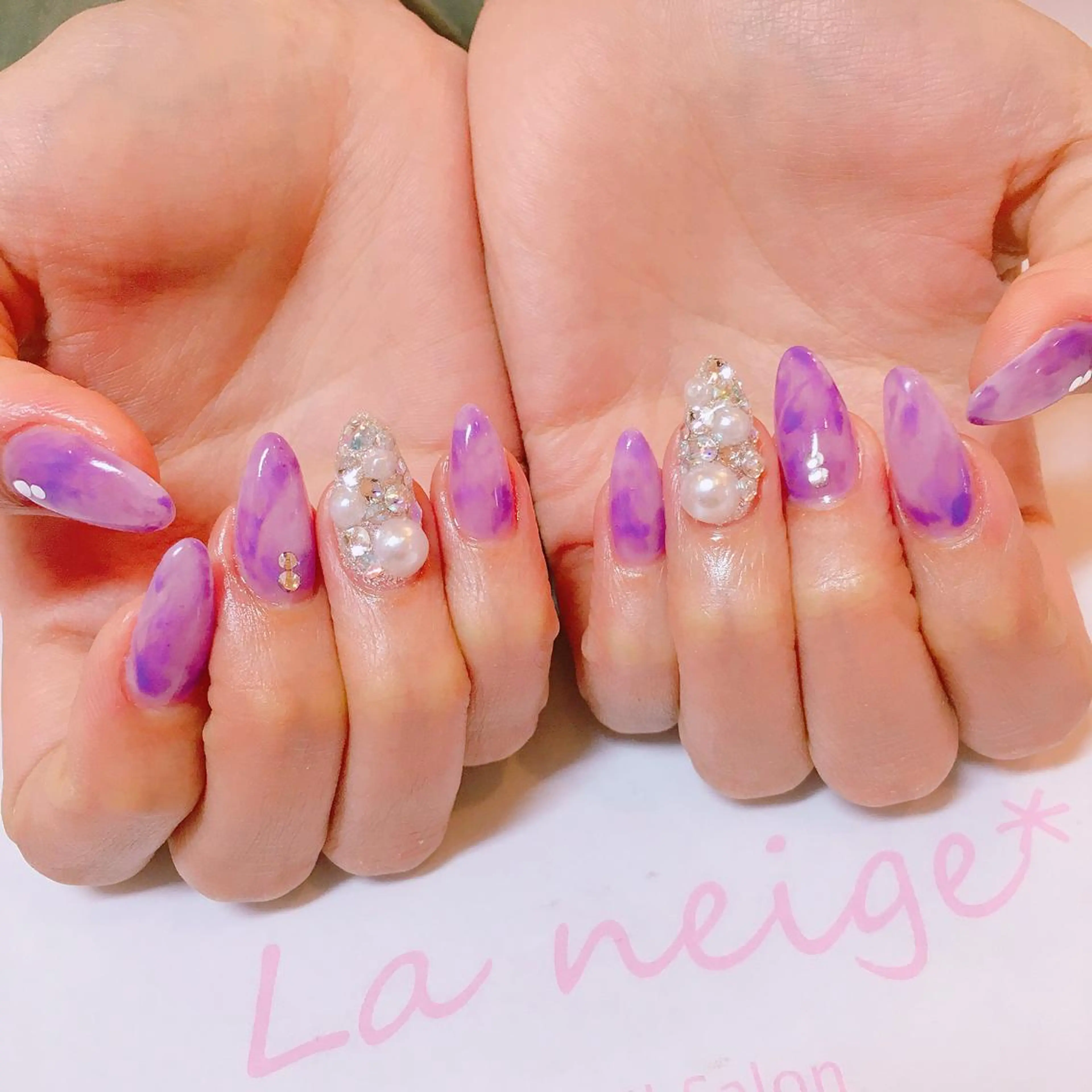 ネイル ロングネイル La neige* yuki 🐩🌙のネイルデザイン