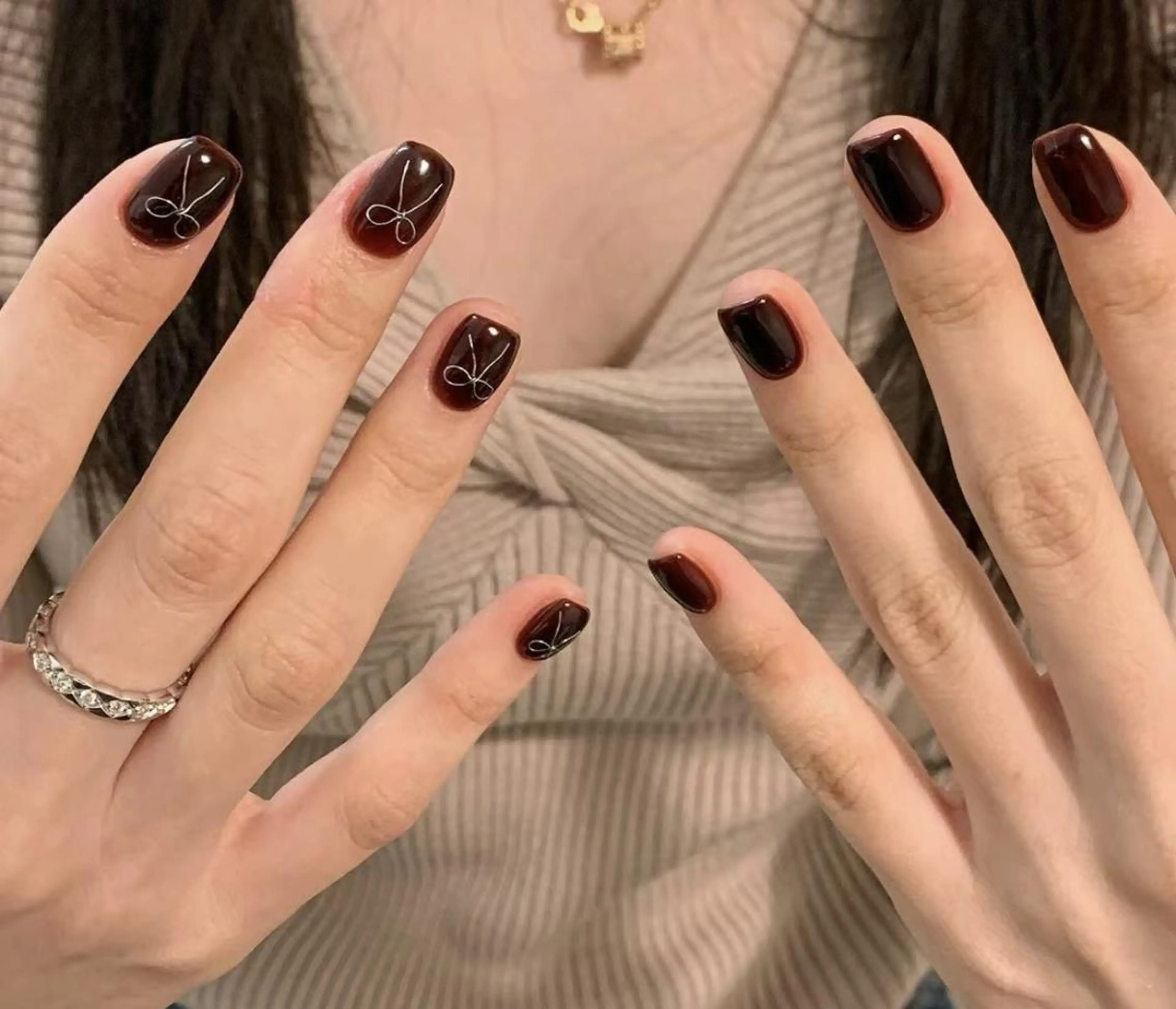 ネイル ハンドネイル ハンドケア 🍑 momo_nailのネイルデザイン