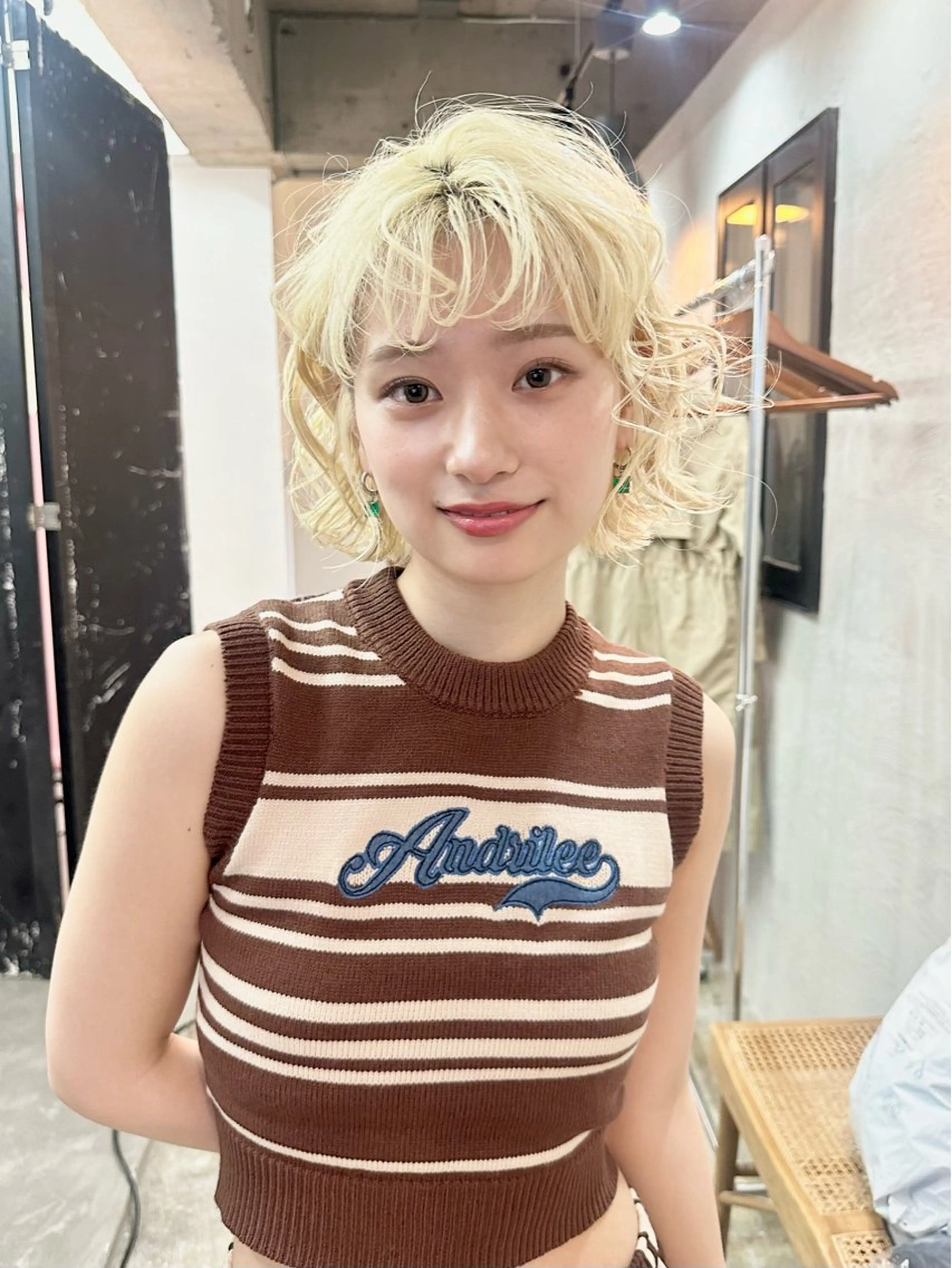 ミディアム カラー ヘアカラー トリートメント kai .のヘアスタイル