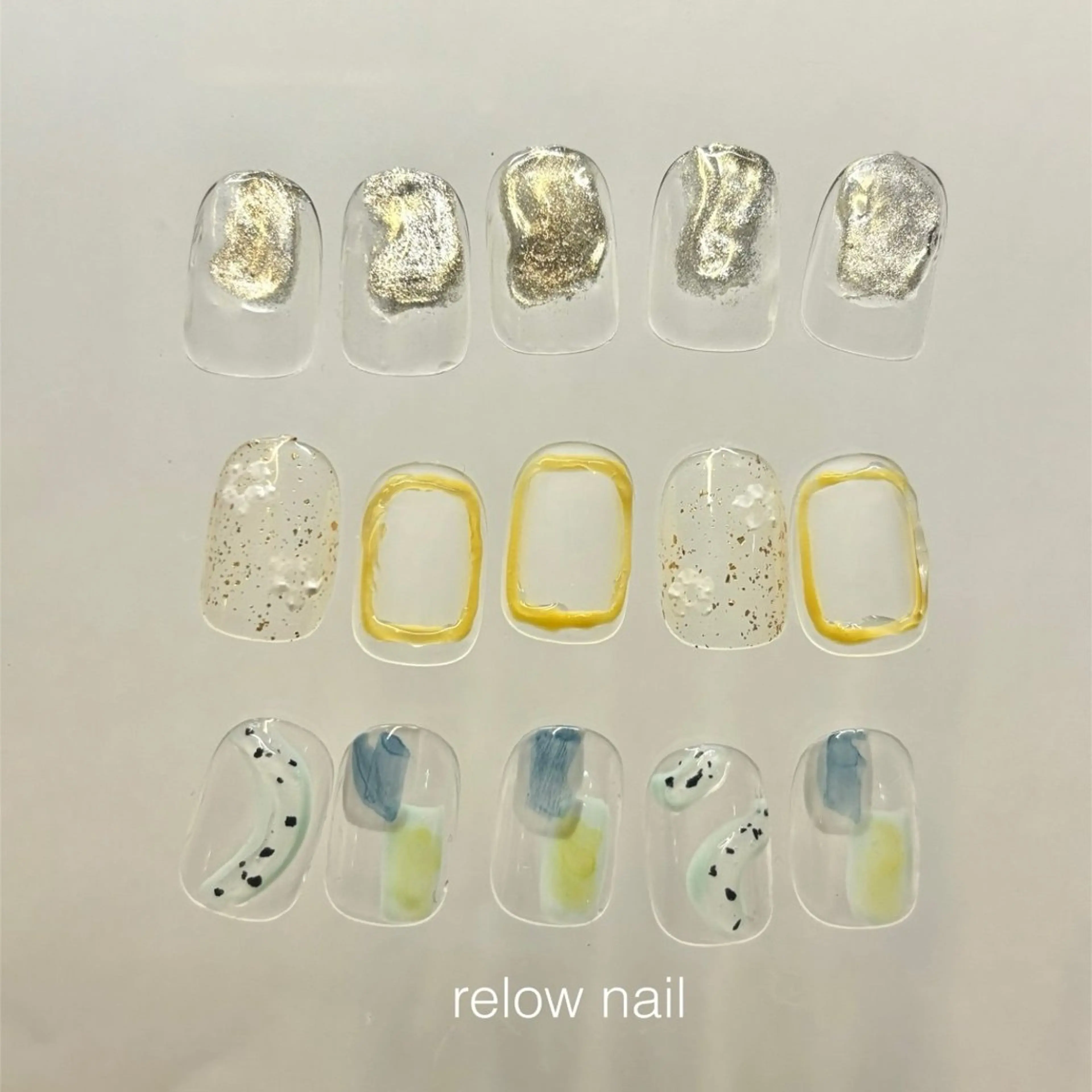 ネイル ハンドネイル 大人ワンホン キラキラ／Ayanoのネイルデザイン