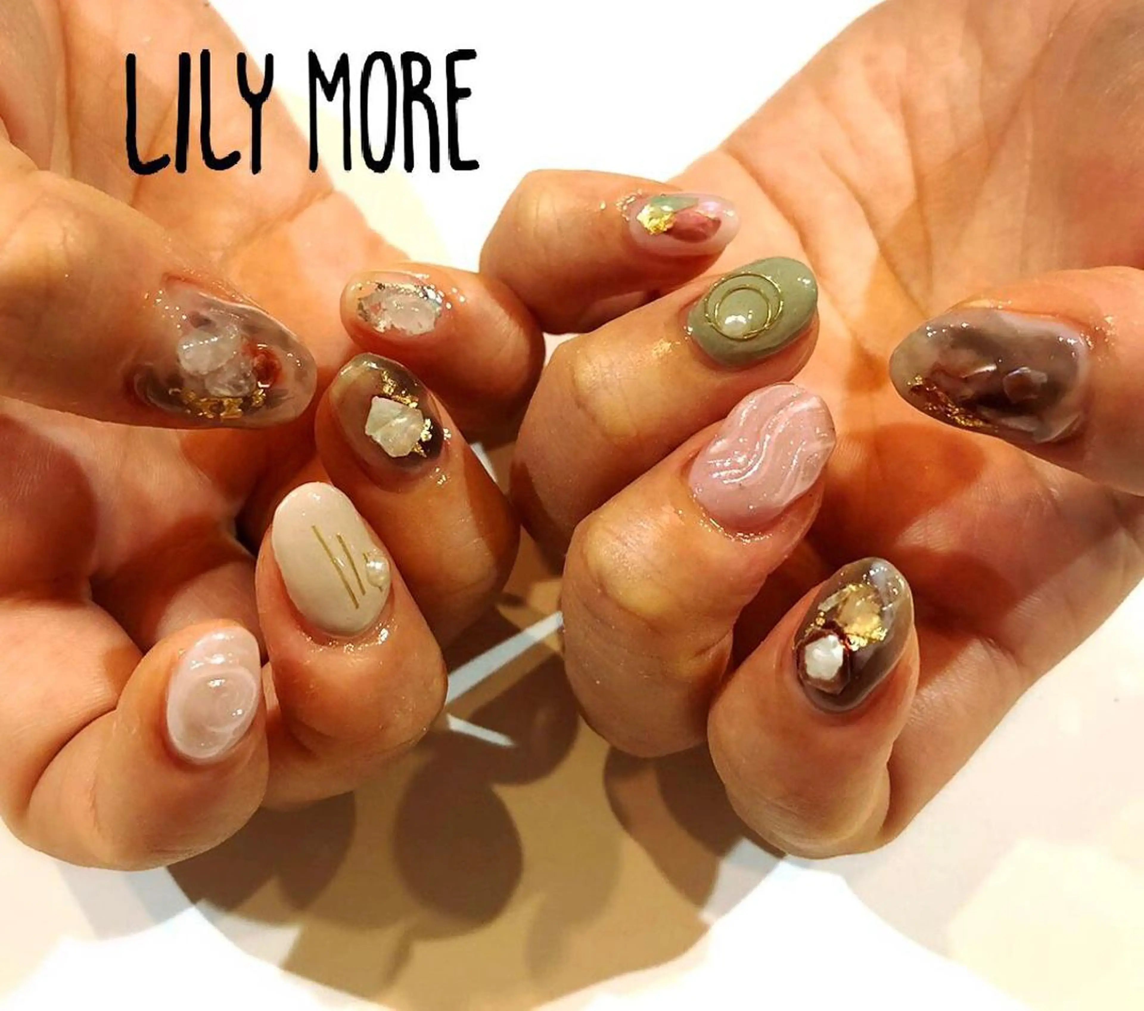 ネイル ニュアンスネイル Lily closetのネイルデザイン