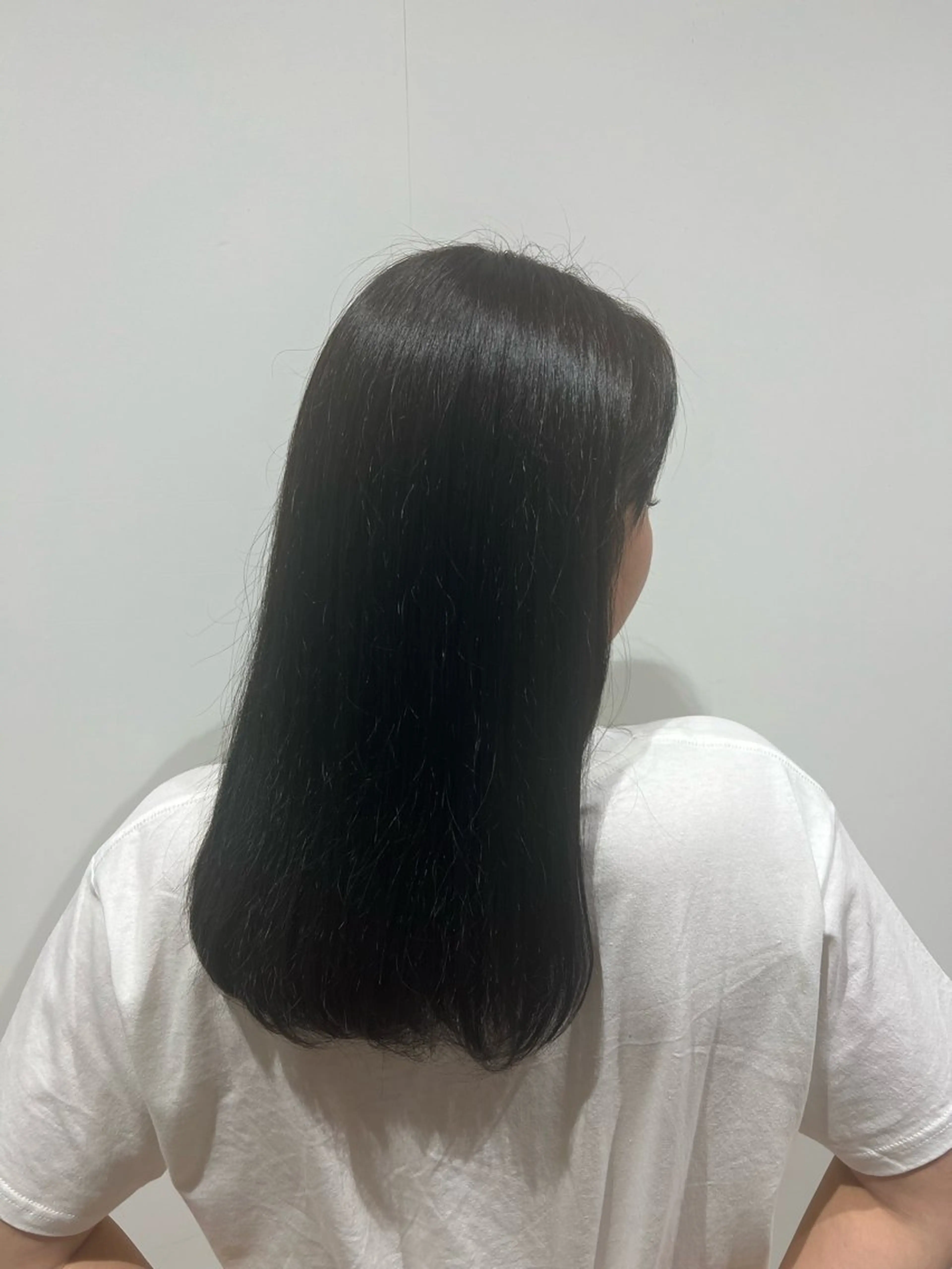 透明感カラー♡ 【ダーメジレス◎】うる艶ヘアカラー￥8800→￥2200✨️の写真