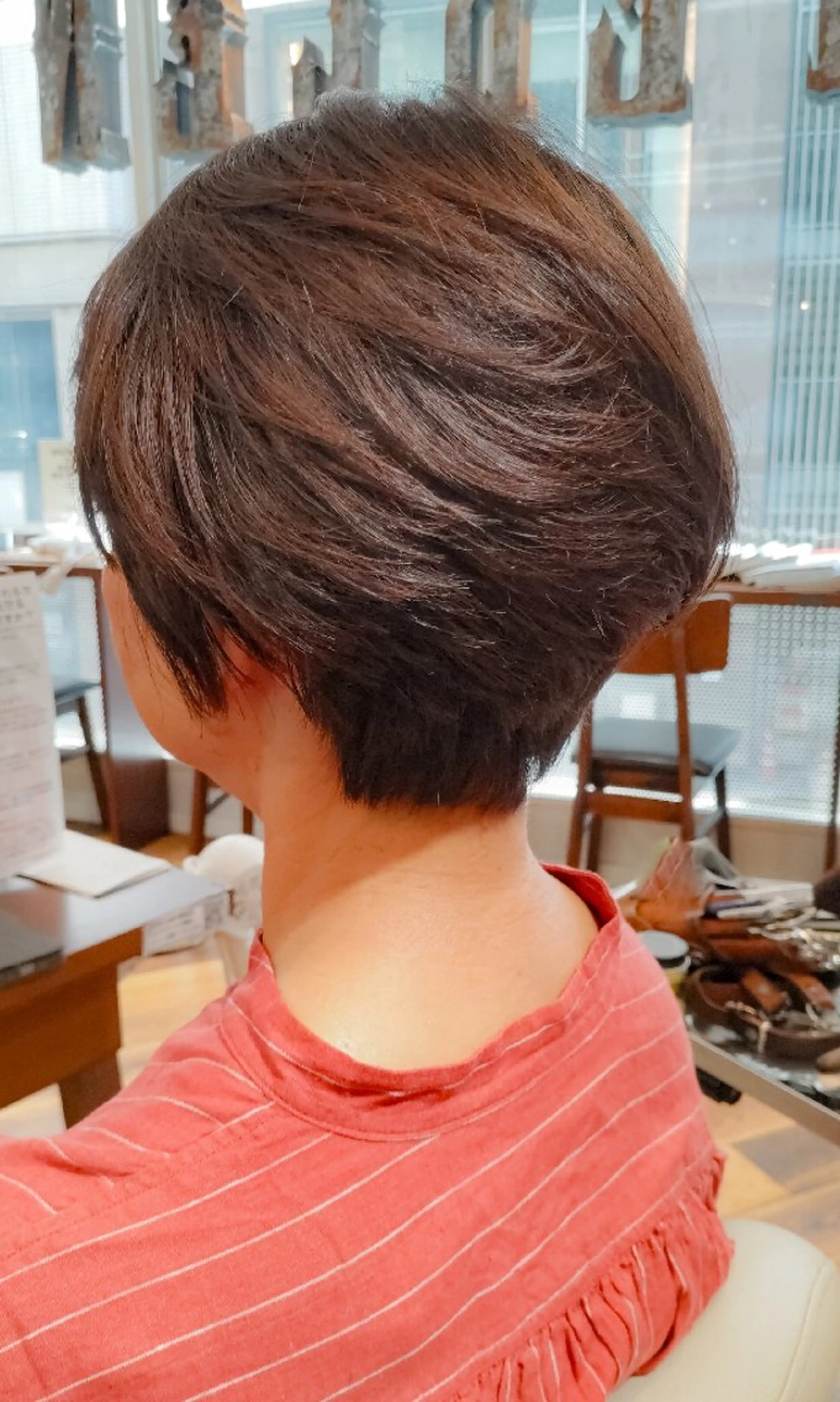 カラー ✂デザインカット🐟 高評価✂戸崎俊成✂のヘアスタイル