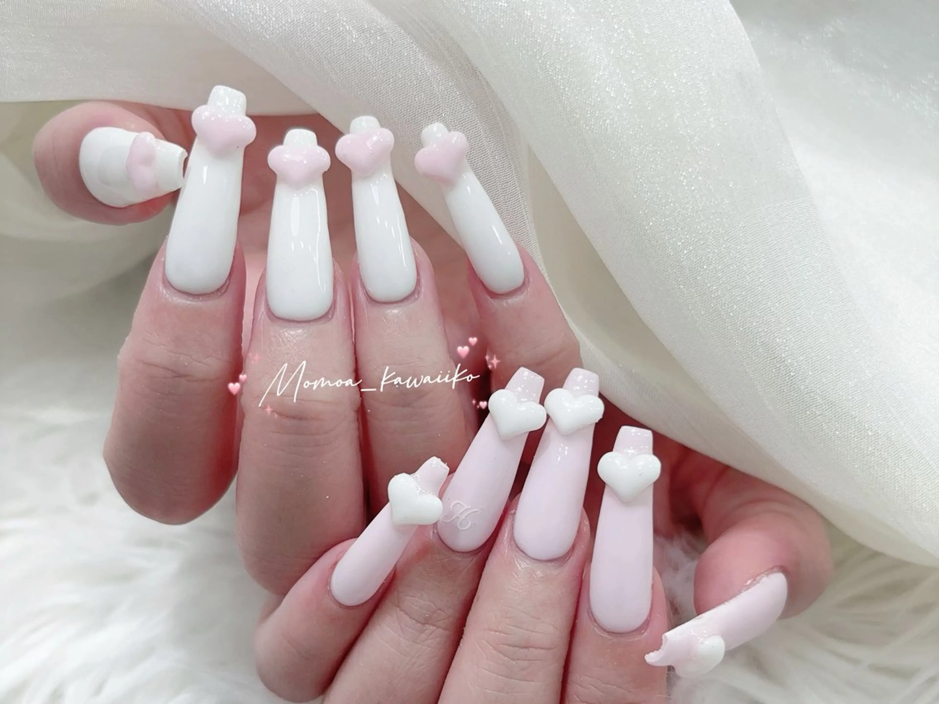 ネイル 成人式 マグネットネイル 大理石ネイル(マーブル) リボン 夏ネイル ハンドネイル MoMoA Nail ネイル長さ出し専門店のネイルデザイン