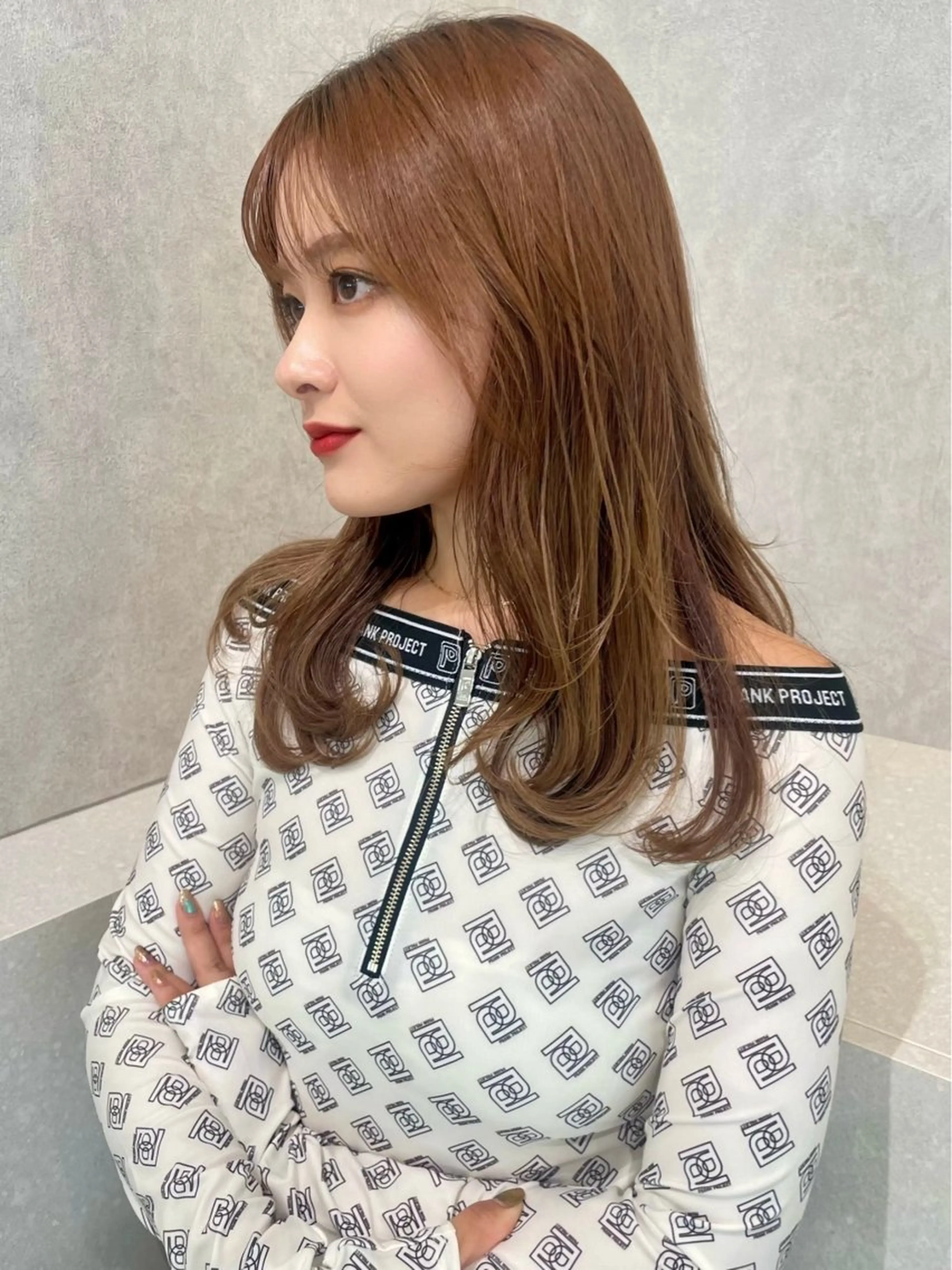 ロング カラー ヘアアレンジ 顔周りカット 韓国風ヘア レイヤーカット 小顔カット ✨レイヤー/ 透明感カラー✨冨永剛のヘアスタイル