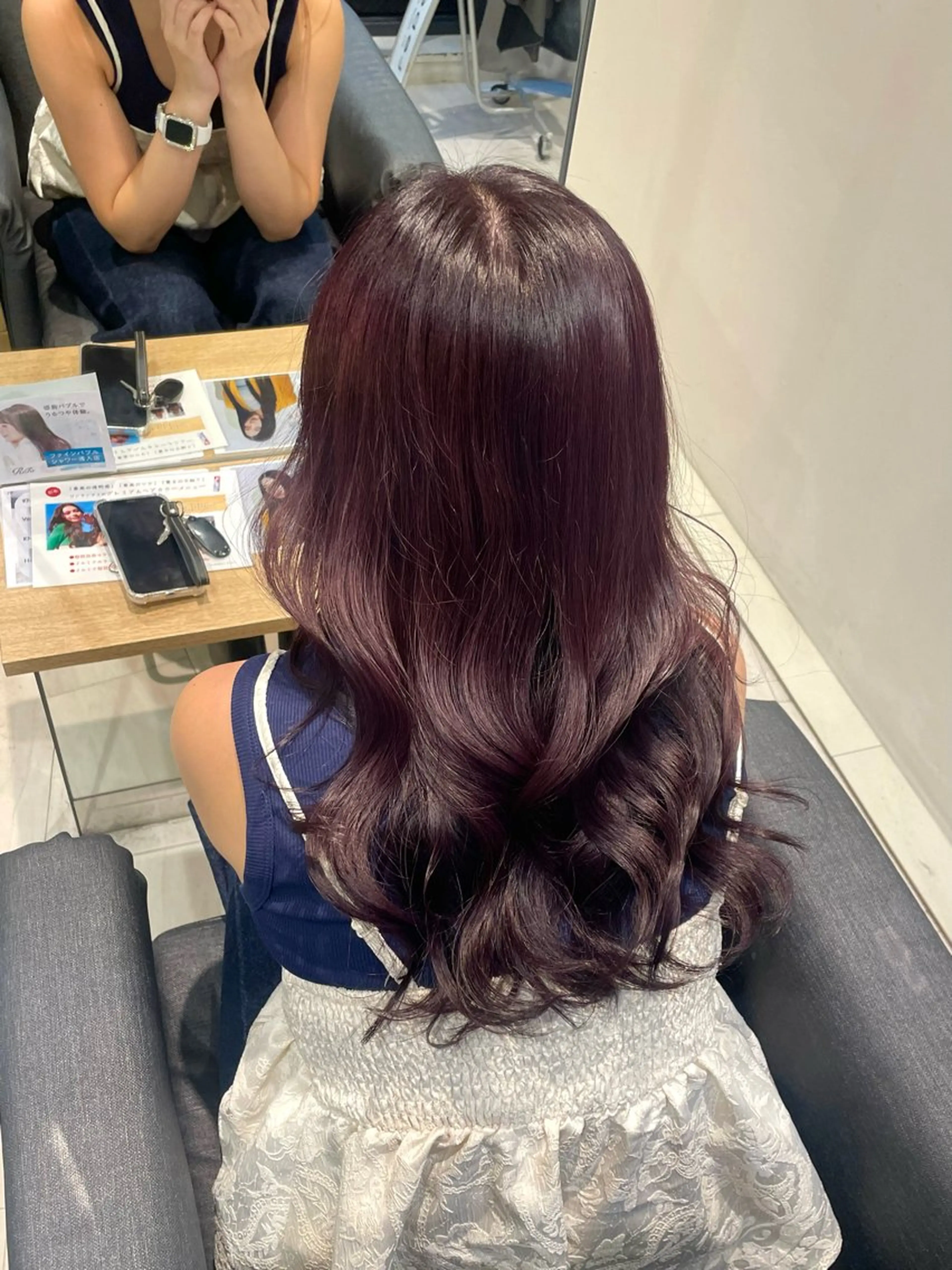 ロング momone🍒 メンズカットパーマのヘアスタイル