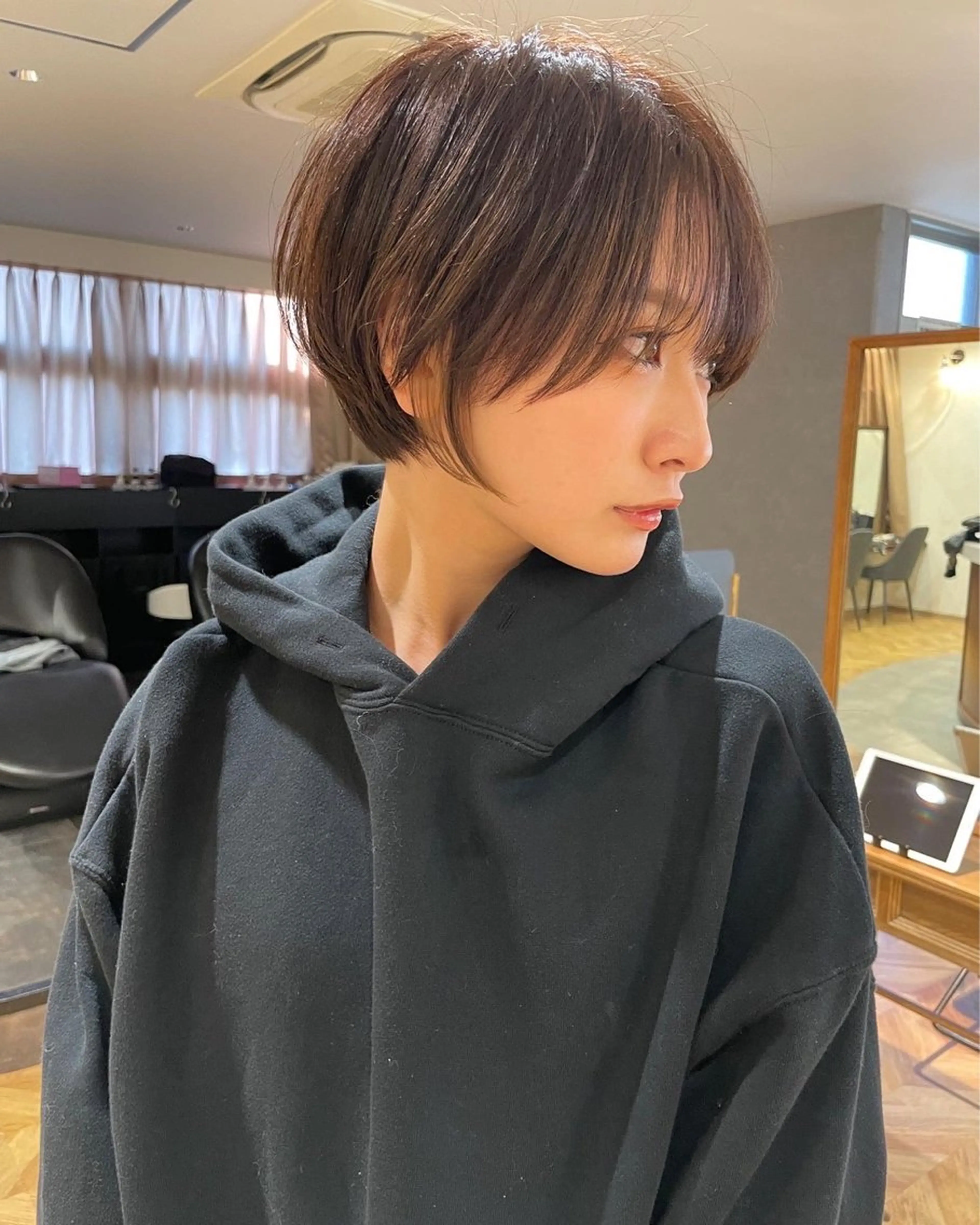 ショート カラー ヘアカラー トリートメント Aster 店長 れおん✂️のヘアスタイル