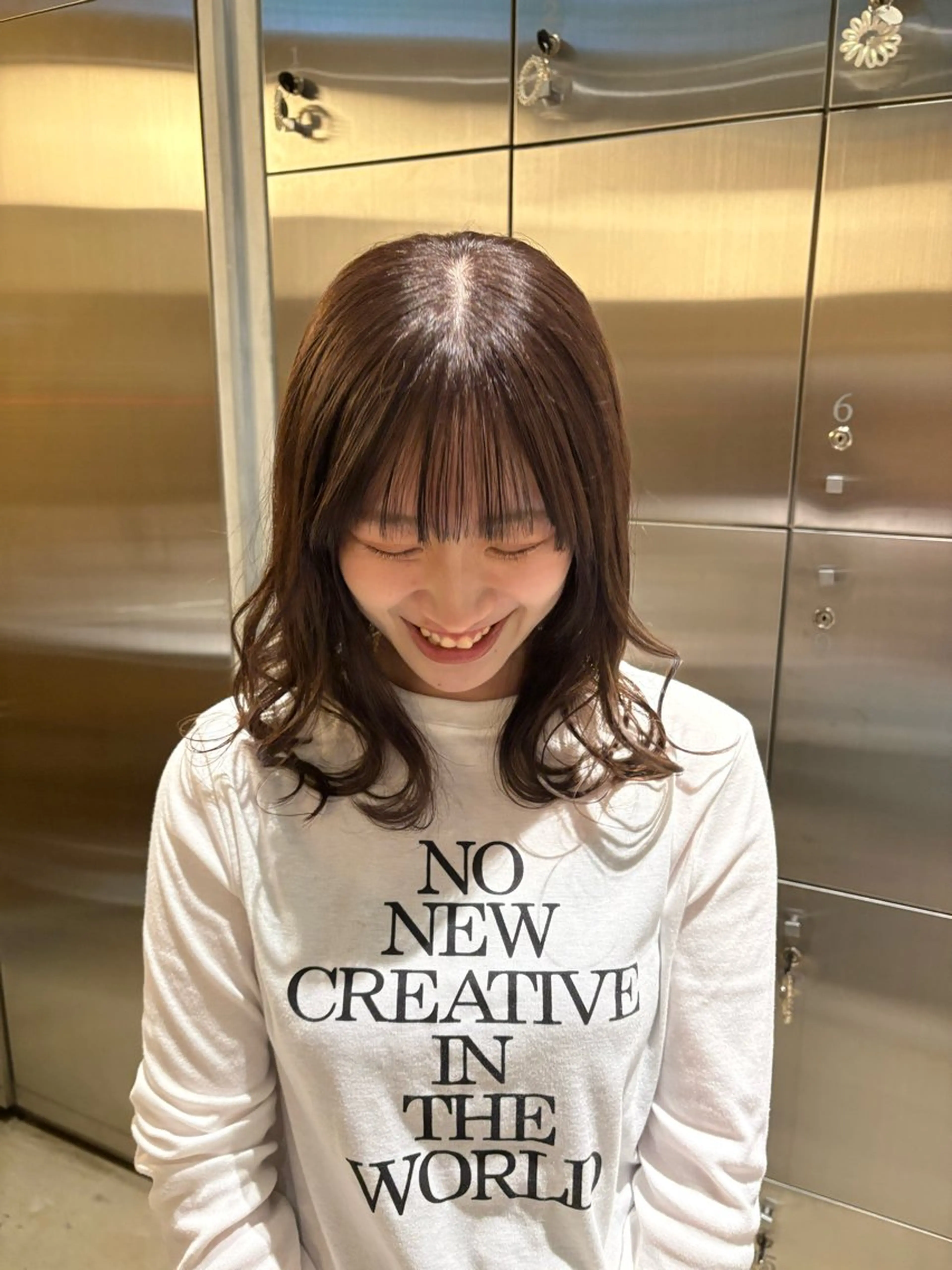 ミディアム カラー 樋口 花穂のヘアスタイル