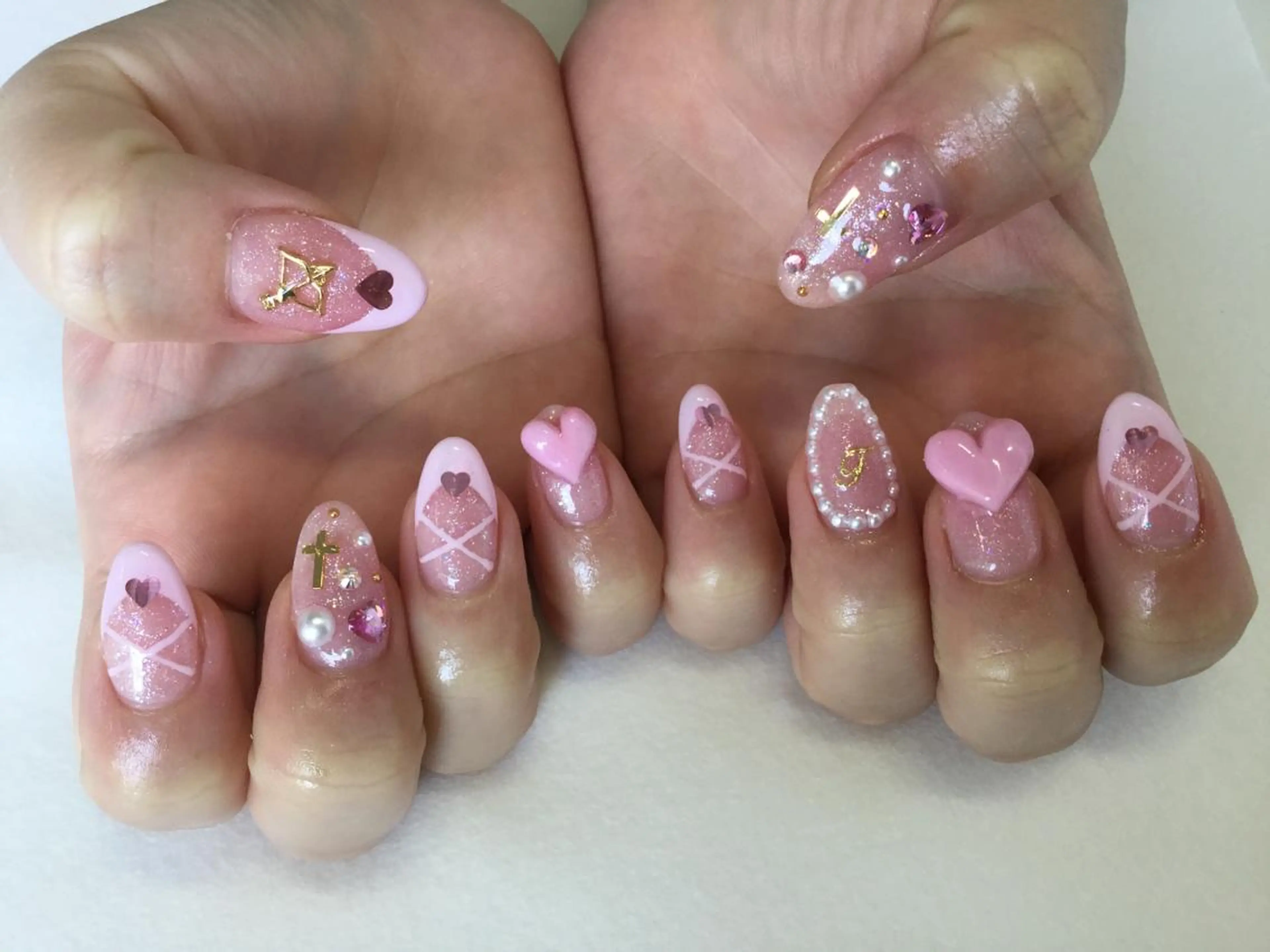 ネイル ハンドネイル 💎🐰 saki. m 🐰💎のネイルデザイン