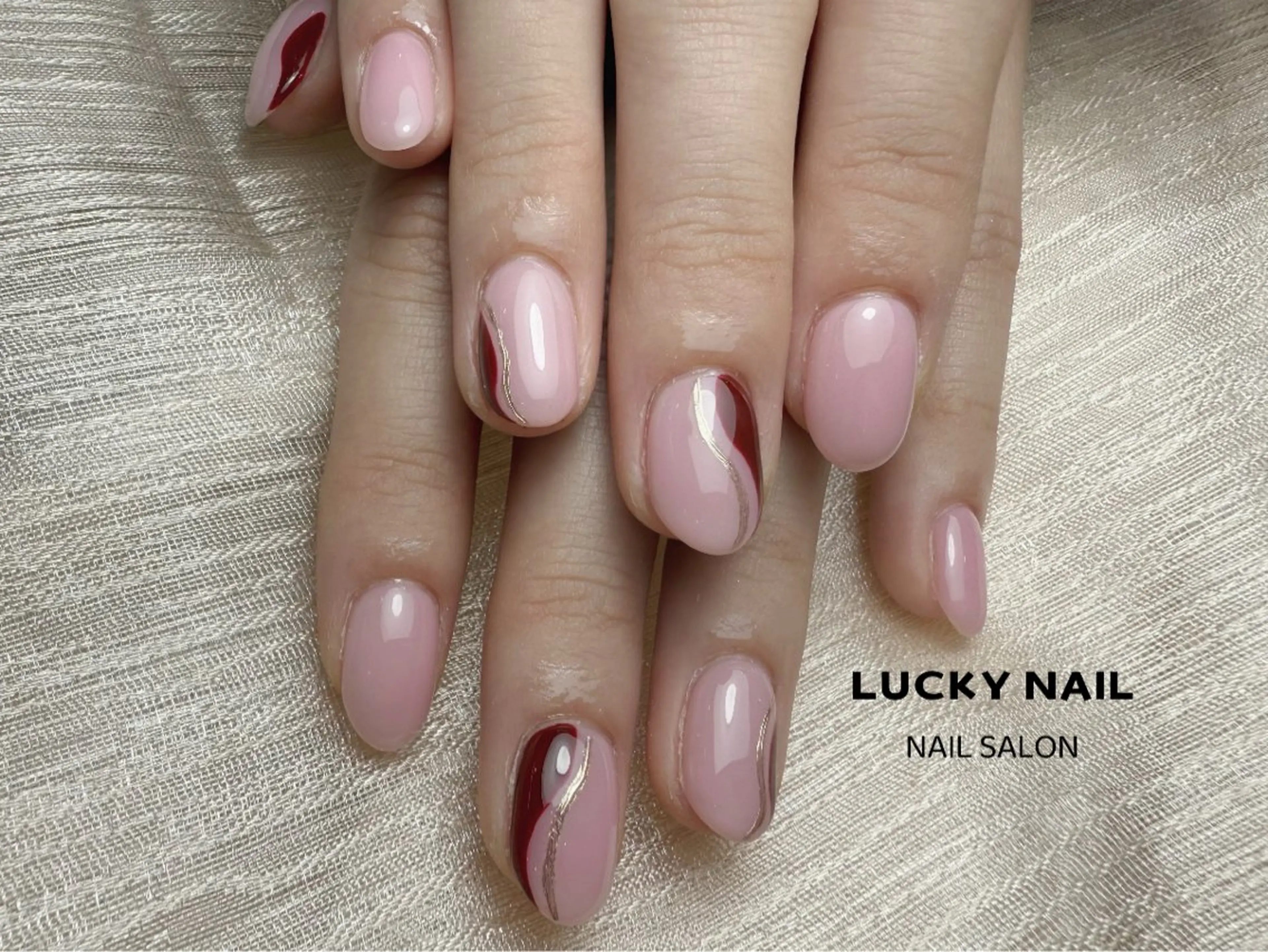 ネイル LUCKY NAILのネイルデザイン