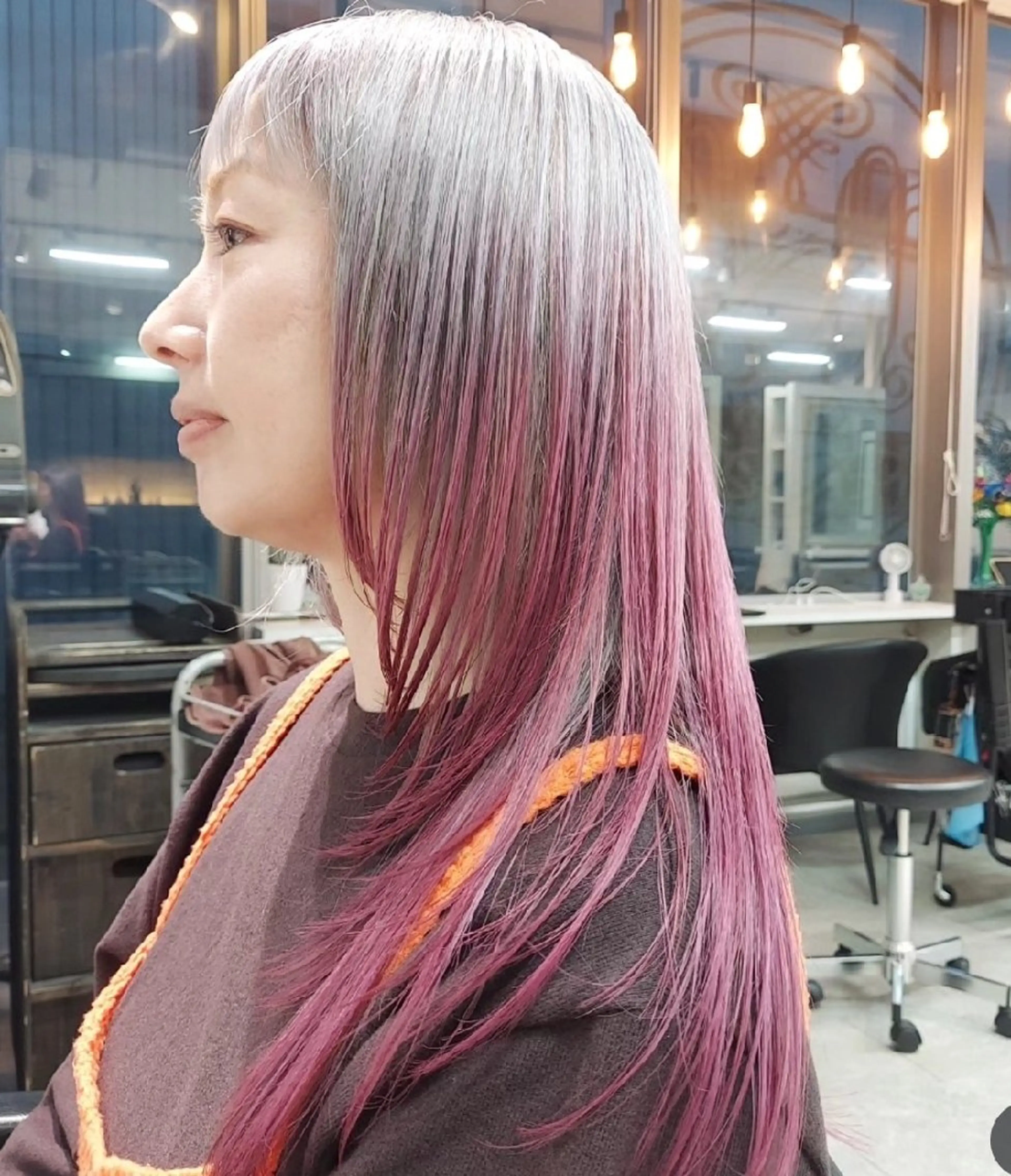 ロング カラー デザインカラー ピンクカラー シルバー ヘアカラー トリートメント ブリーチ・ハイトーン 特化🎉内山のヘアスタイル